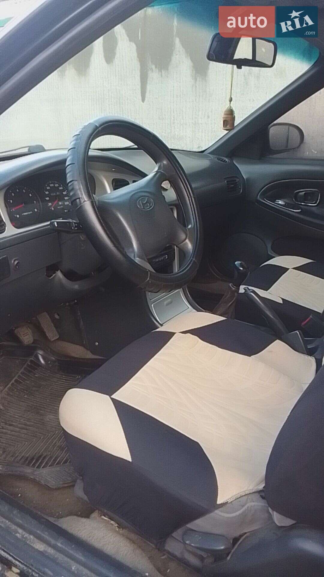 Hyundai Sonata 1997 VIN KMHCF31FPVU773820 фото оголошення 6 з 19