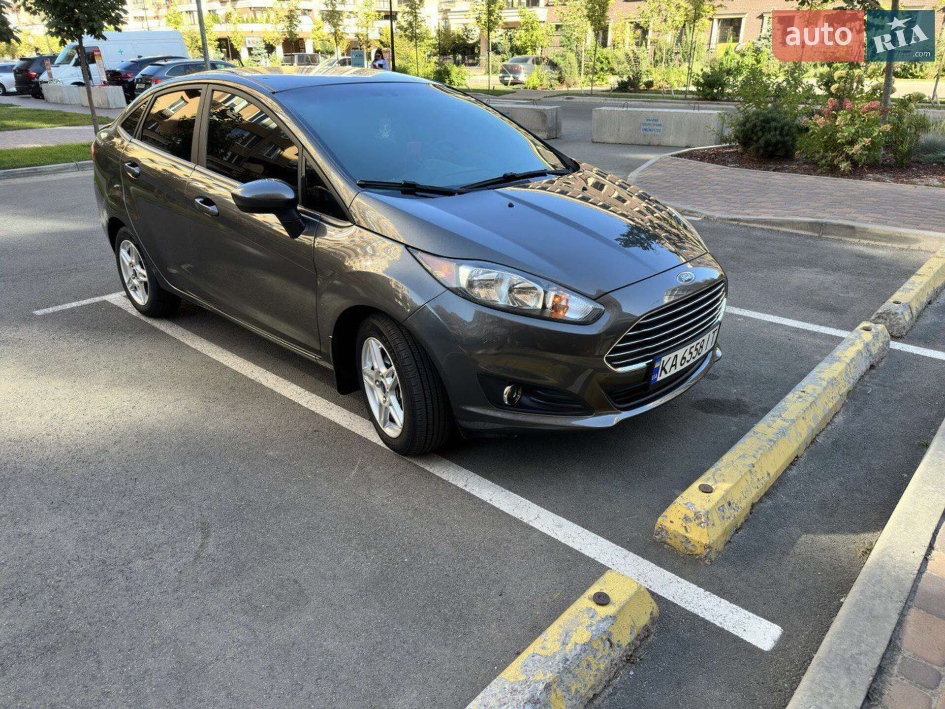 Ford Fiesta 2018 VIN 3FADP4BJ9JM120121 фото оголошення 31 з 31