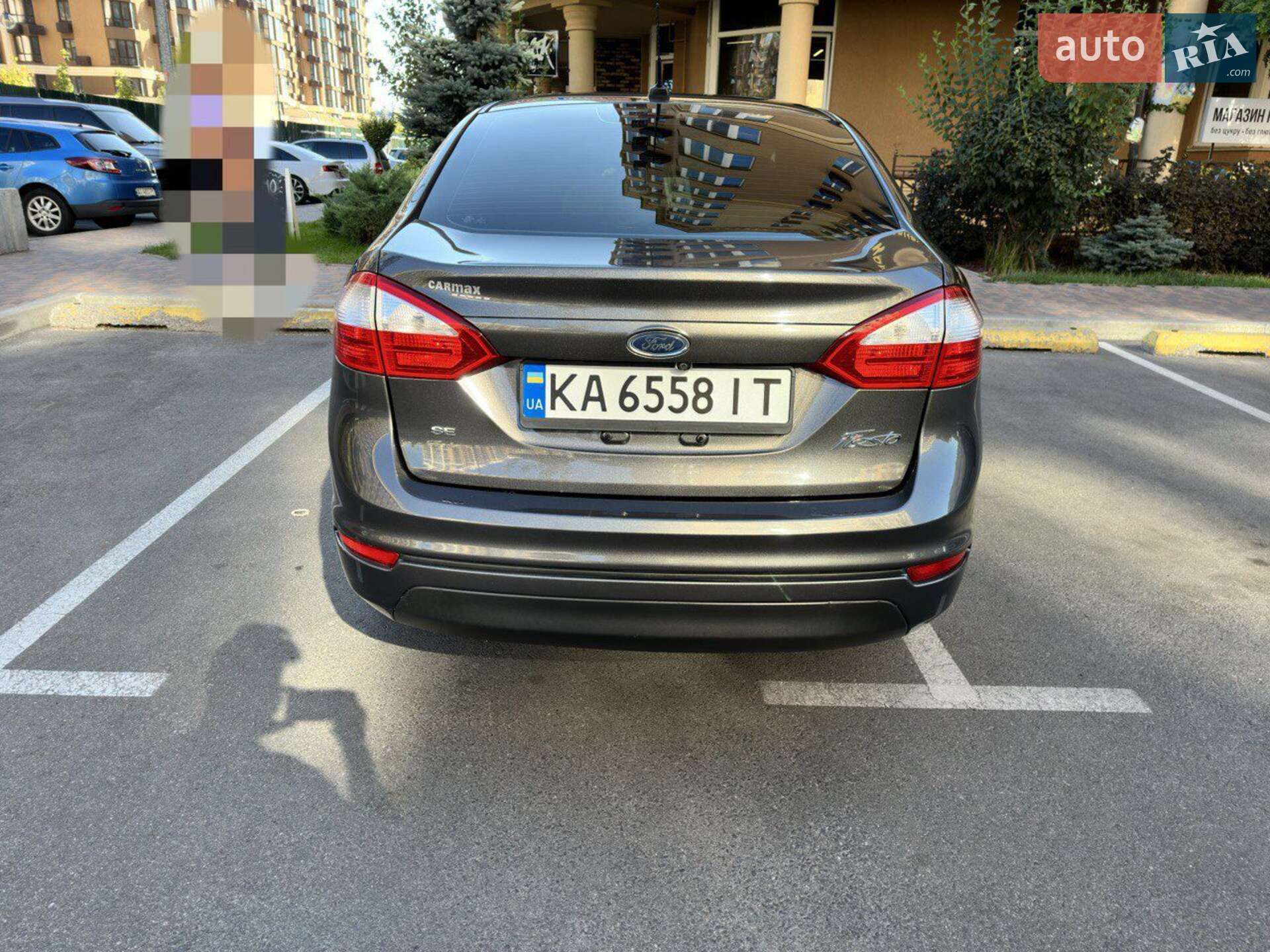 Ford Fiesta 2018 VIN 3FADP4BJ9JM120121 фото оголошення 28 з 31