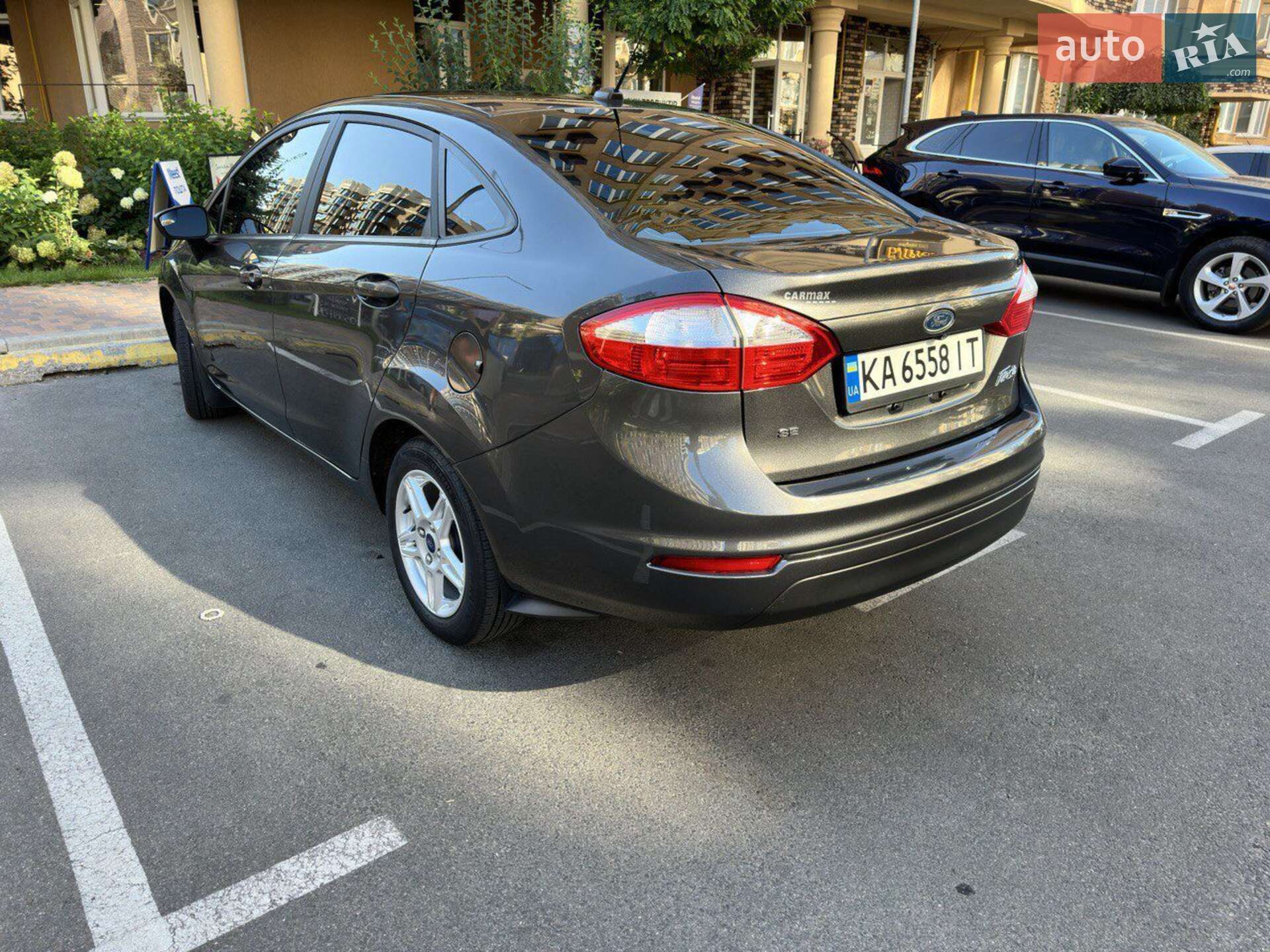 Ford Fiesta 2018 VIN 3FADP4BJ9JM120121 фото оголошення 27 з 31