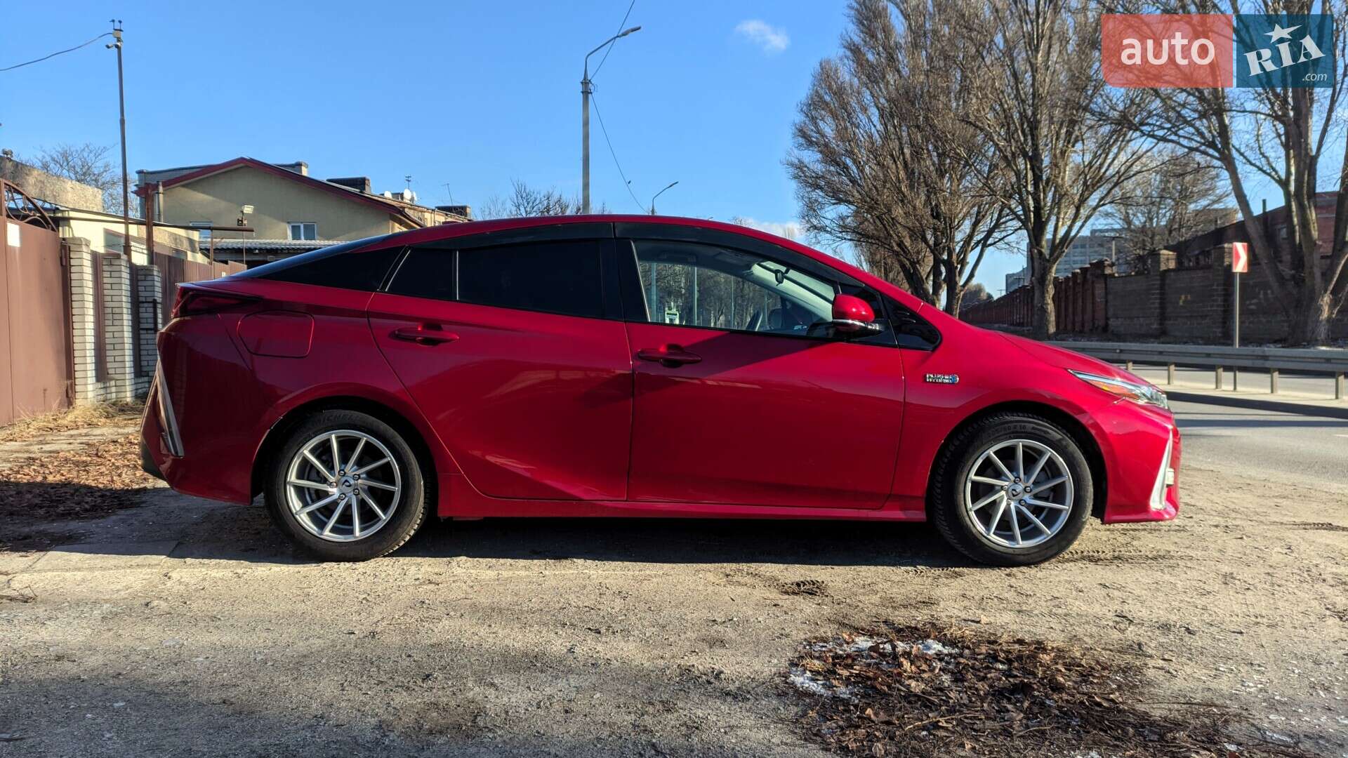 Toyota Prius Prime 2017 VIN JTDKARFP5H3065158 фото оголошення 4 з 27