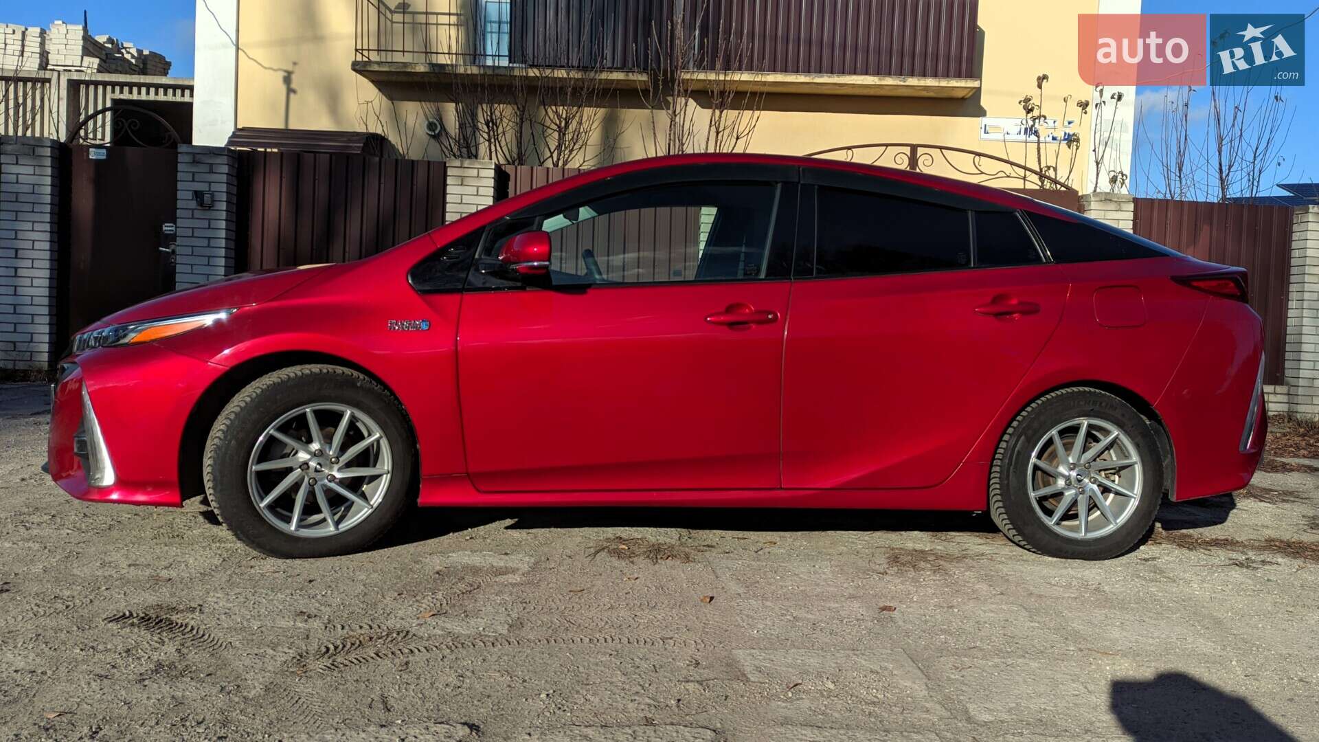 Toyota Prius Prime 2017 VIN JTDKARFP5H3065158 фото оголошення 13 з 27