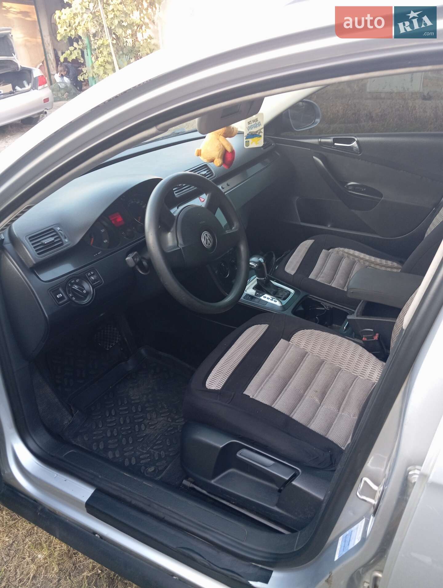 Volkswagen Passat 2006 VIN WVWZZZ3CZ7E119801 фото оголошення 2 з 9
