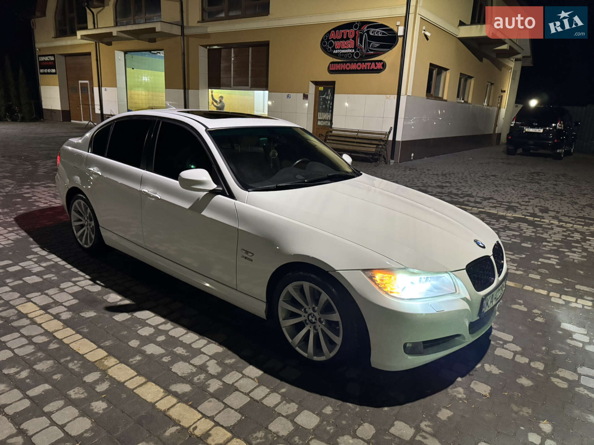 BMW 3 Series 2011 VIN WBAPK5G58BNN82259 фото оголошення 4 з 14