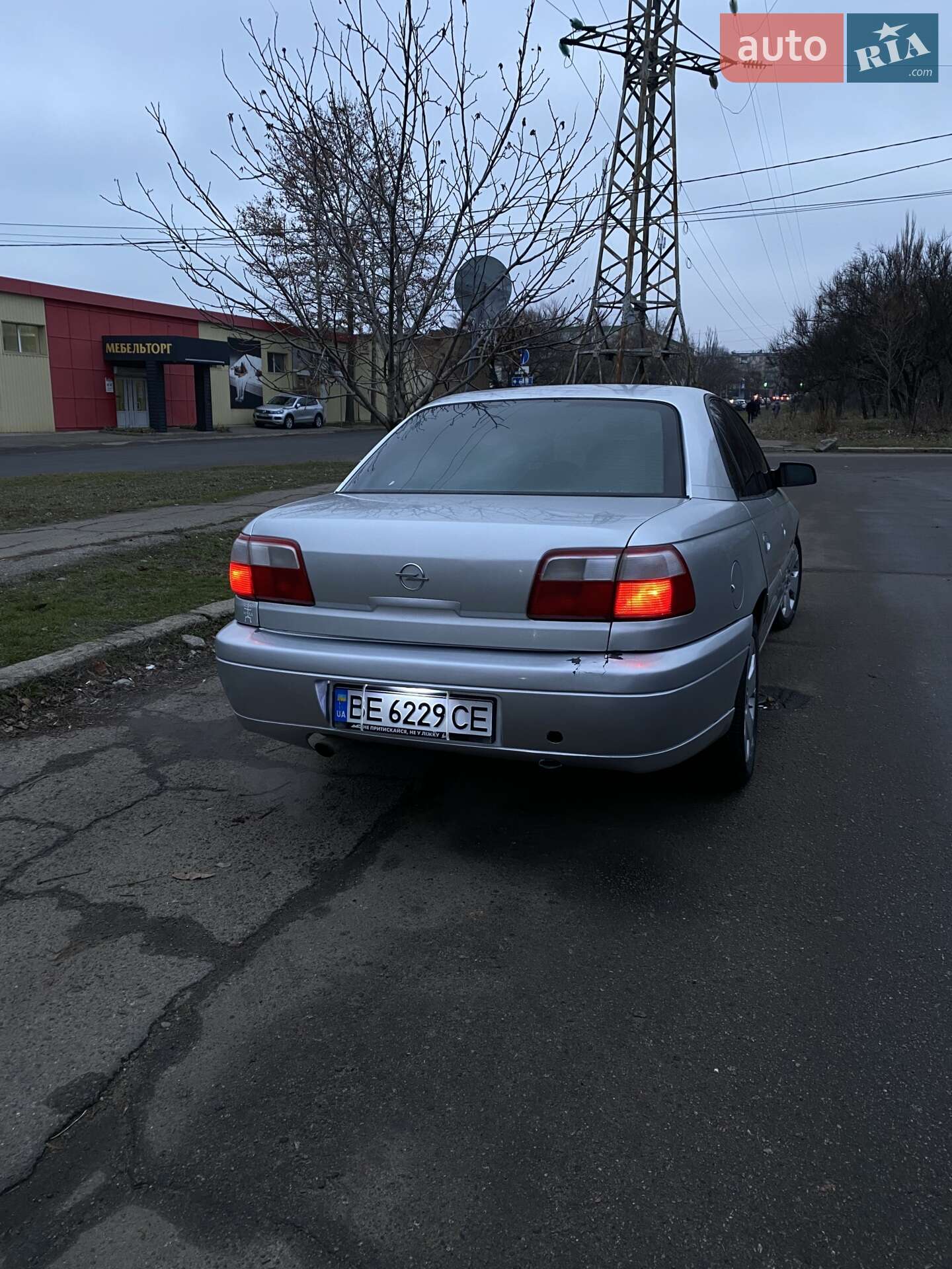 Opel Omega 2000 VIN W0L0VBF69Y1127022 фото оголошення 2 з 6