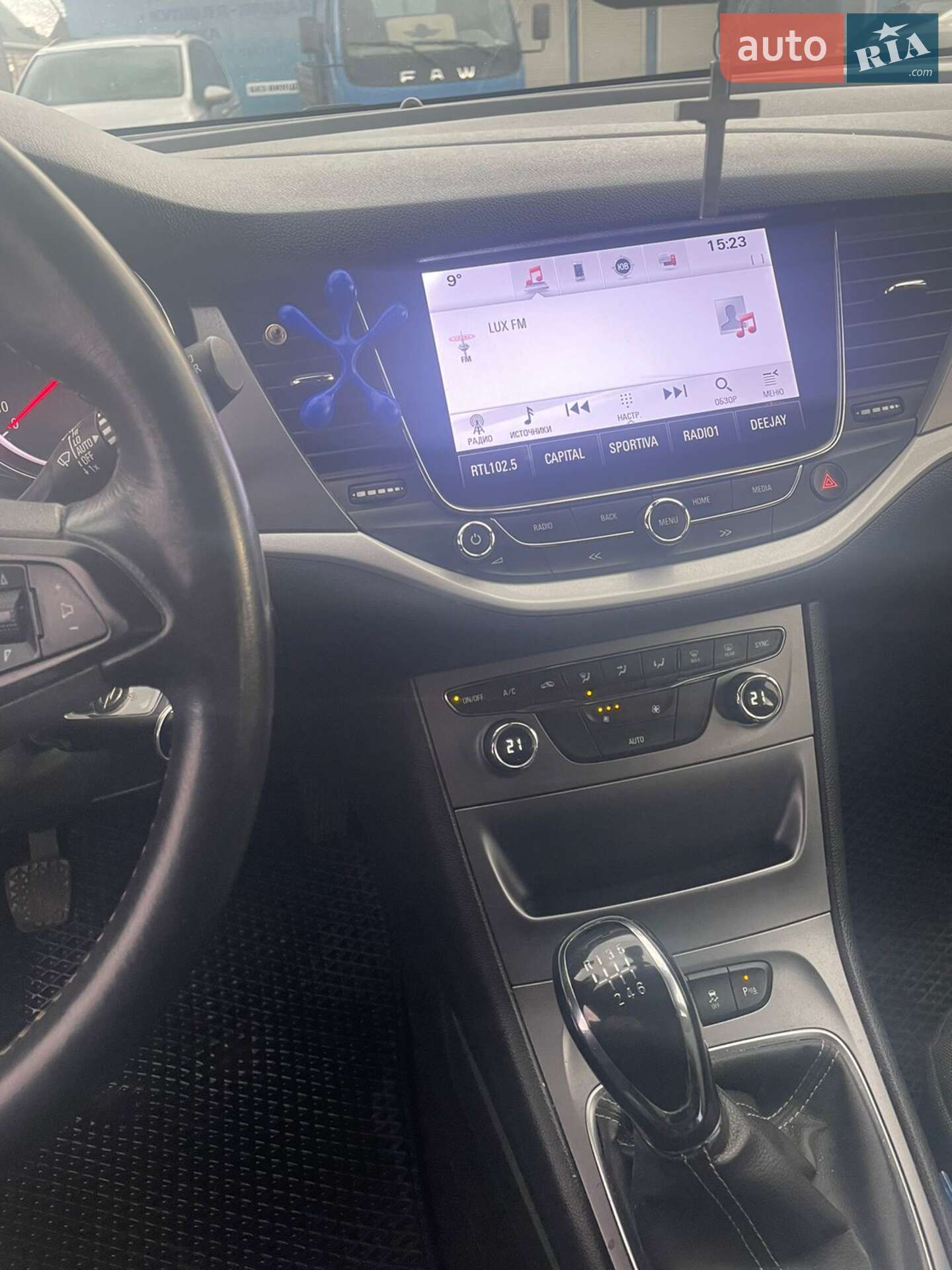 Opel Astra 2017 VIN W0VBD8EK5J8001658 фото оголошення 8 з 10