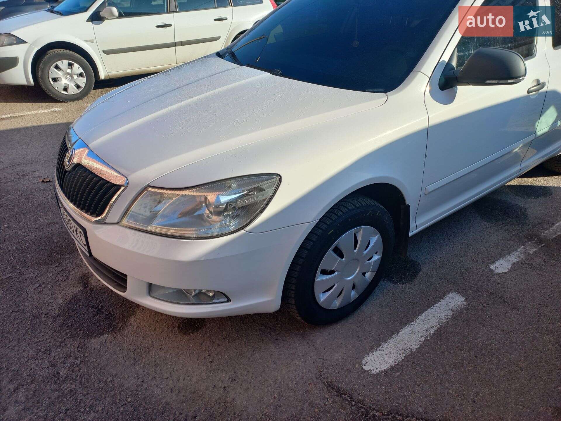 Skoda Octavia 2010 VIN TMBDX21Z9B8006843 фото оголошення 9 з 61