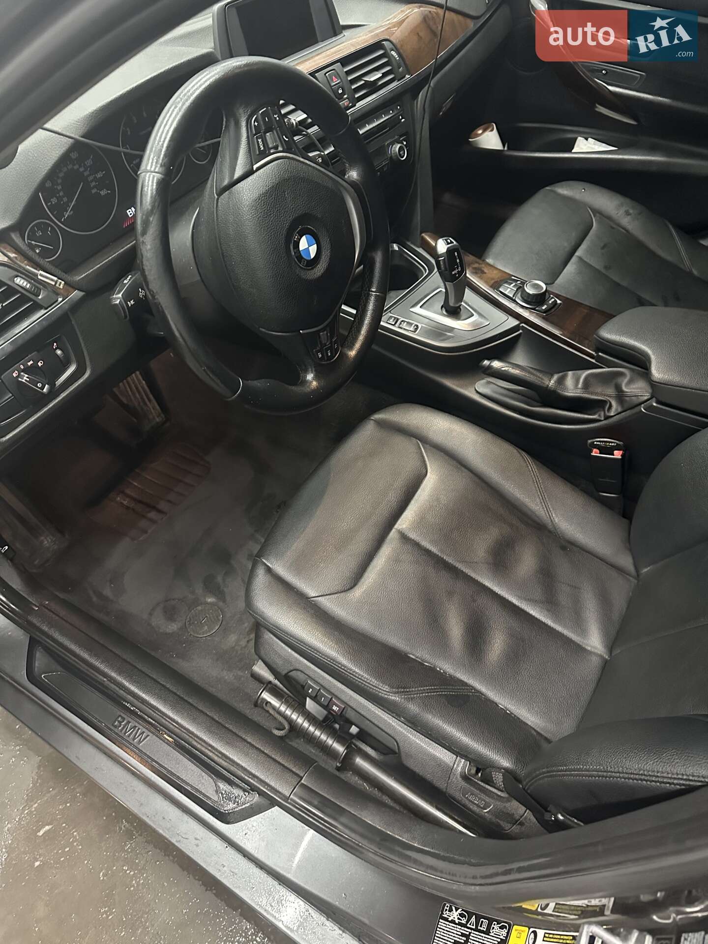 BMW 3 Series 2014 VIN WBA3B5G59FNS12166 фото оголошення 8 з 12