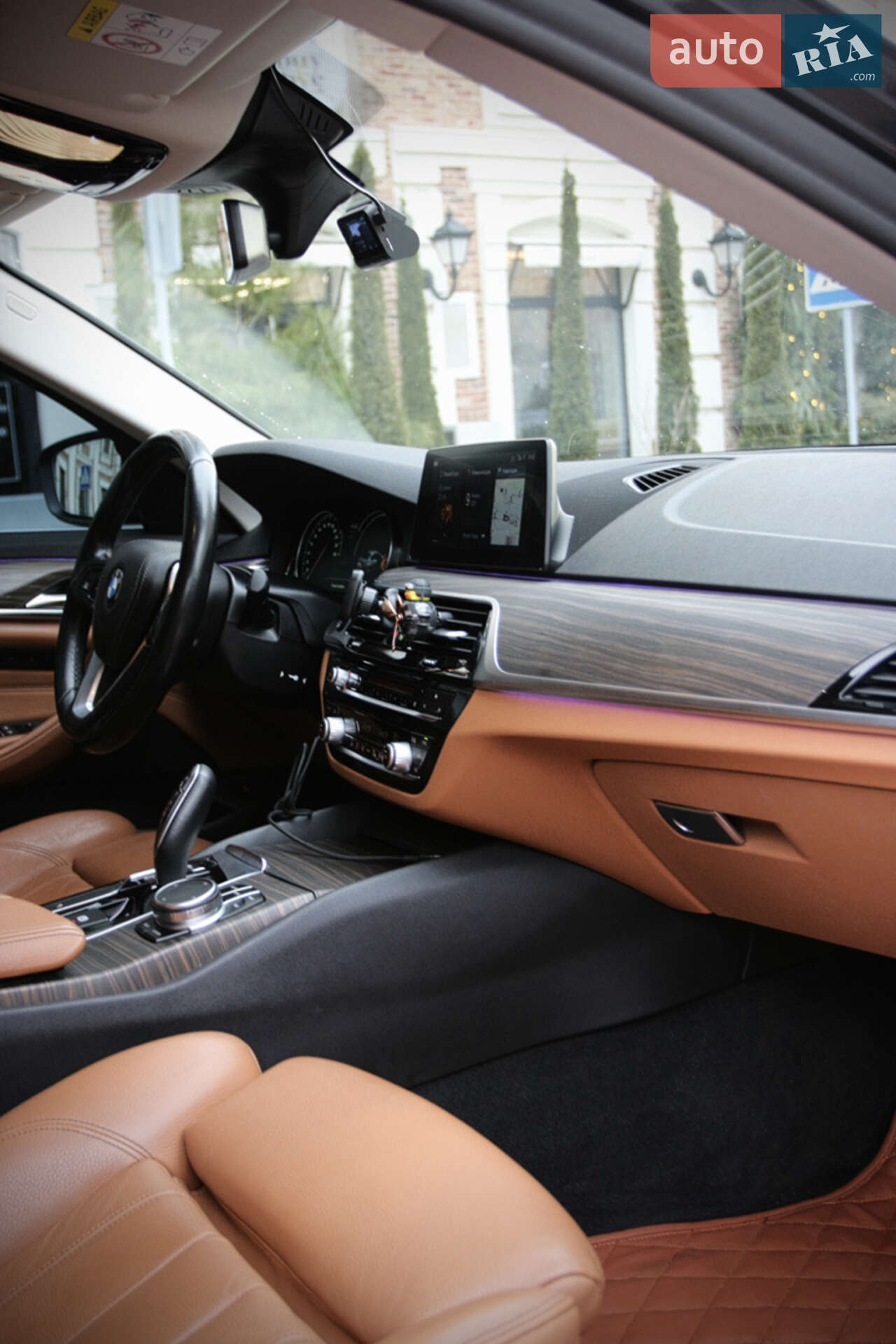 BMW 5 Series 2017 VIN WBAJD11040B195695 фото оголошення 19 з 37