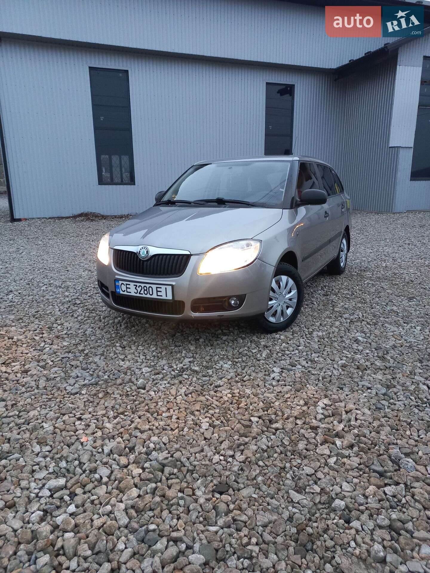 Skoda Fabia 2008 VIN TMBFH15J28B502941 фото оголошення 3 з 16