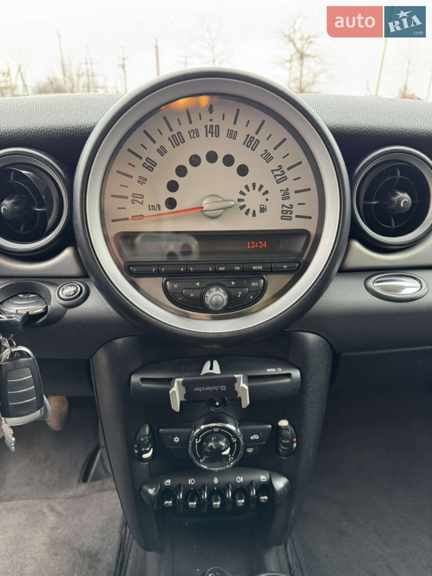 MINI Cooper 2011 VIN WMWSR11040T067991 фото оголошення 8 з 11