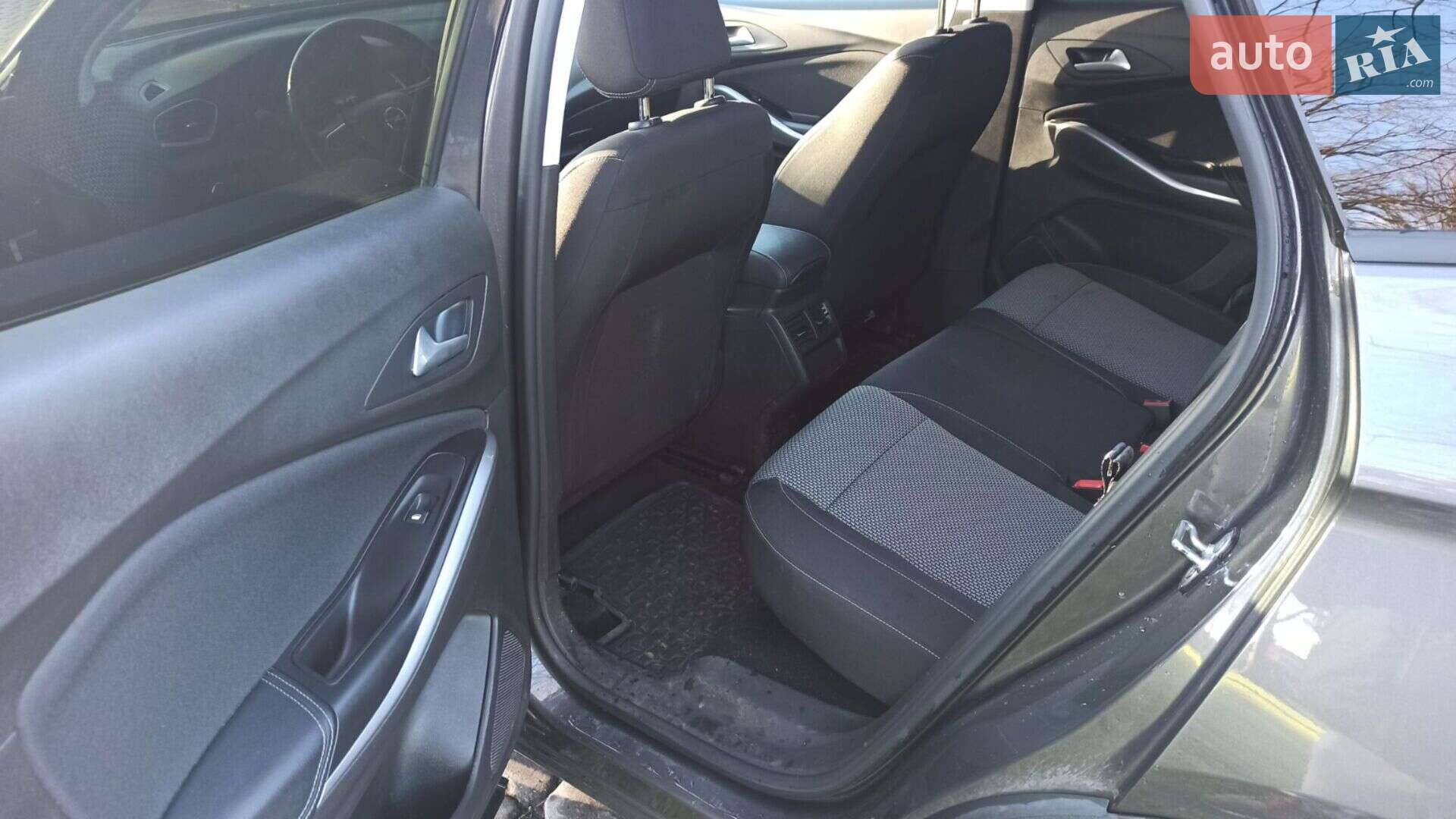 Opel Grandland X 2020 VIN W0VZCYHZ2L6052446 фото оголошення 9 з 12