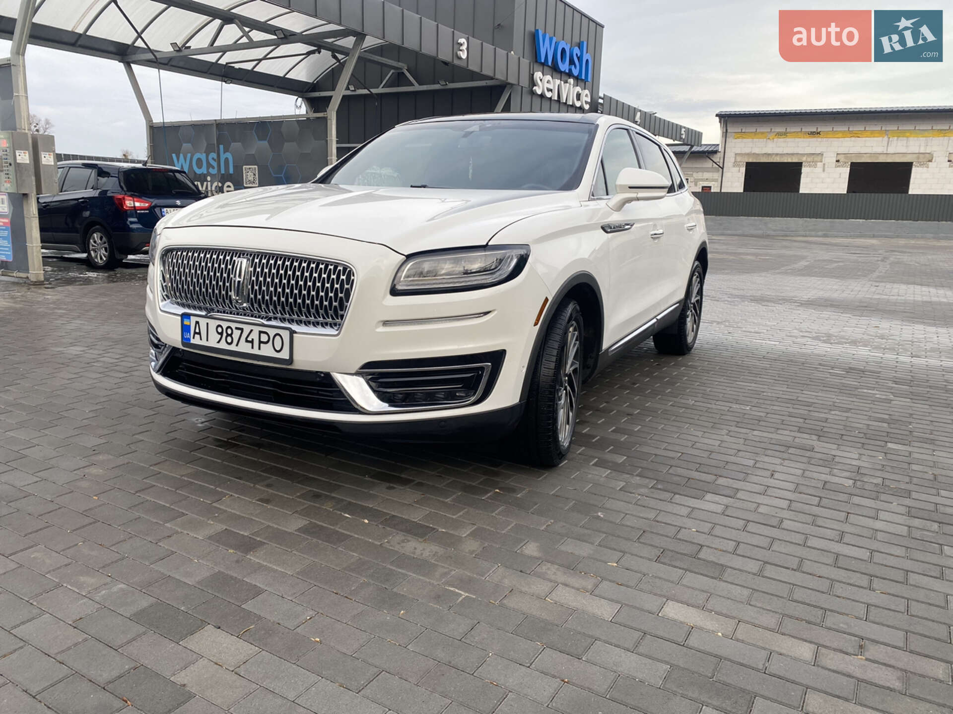 Lincoln Nautilus 2020 VIN 2LMPJ8K98LBL15198 фото оголошення 3 з 25