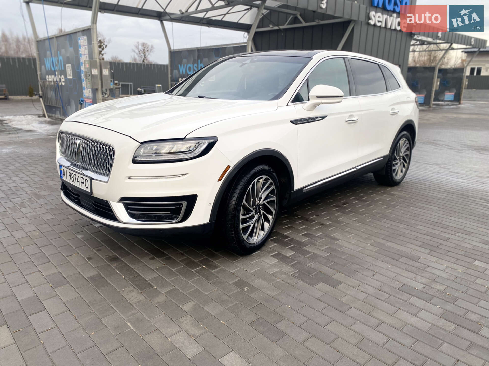 Lincoln Nautilus 2020 VIN 2LMPJ8K98LBL15198 фото оголошення 5 з 25