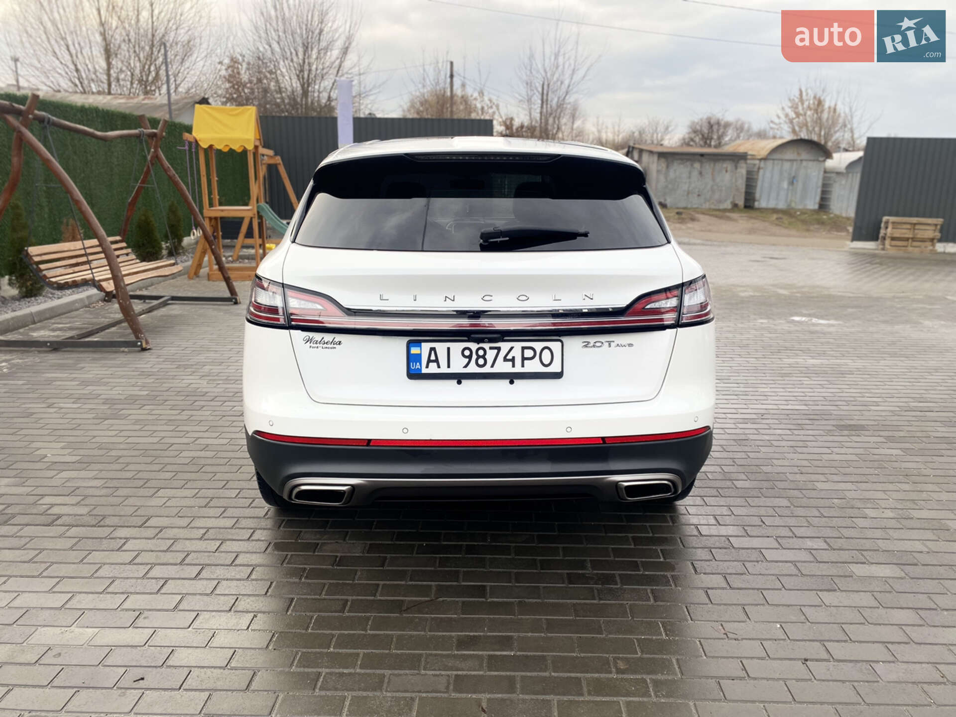 Lincoln Nautilus 2020 VIN 2LMPJ8K98LBL15198 фото оголошення 13 з 25