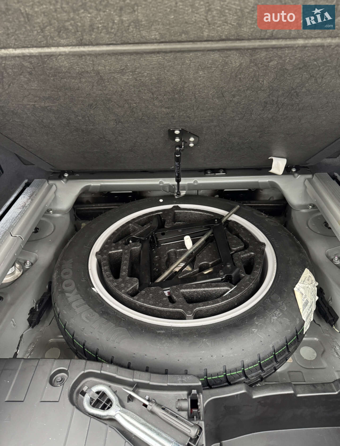 BMW X6 2017 VIN WBAKV610X00W35977 фото оголошення 29 з 29