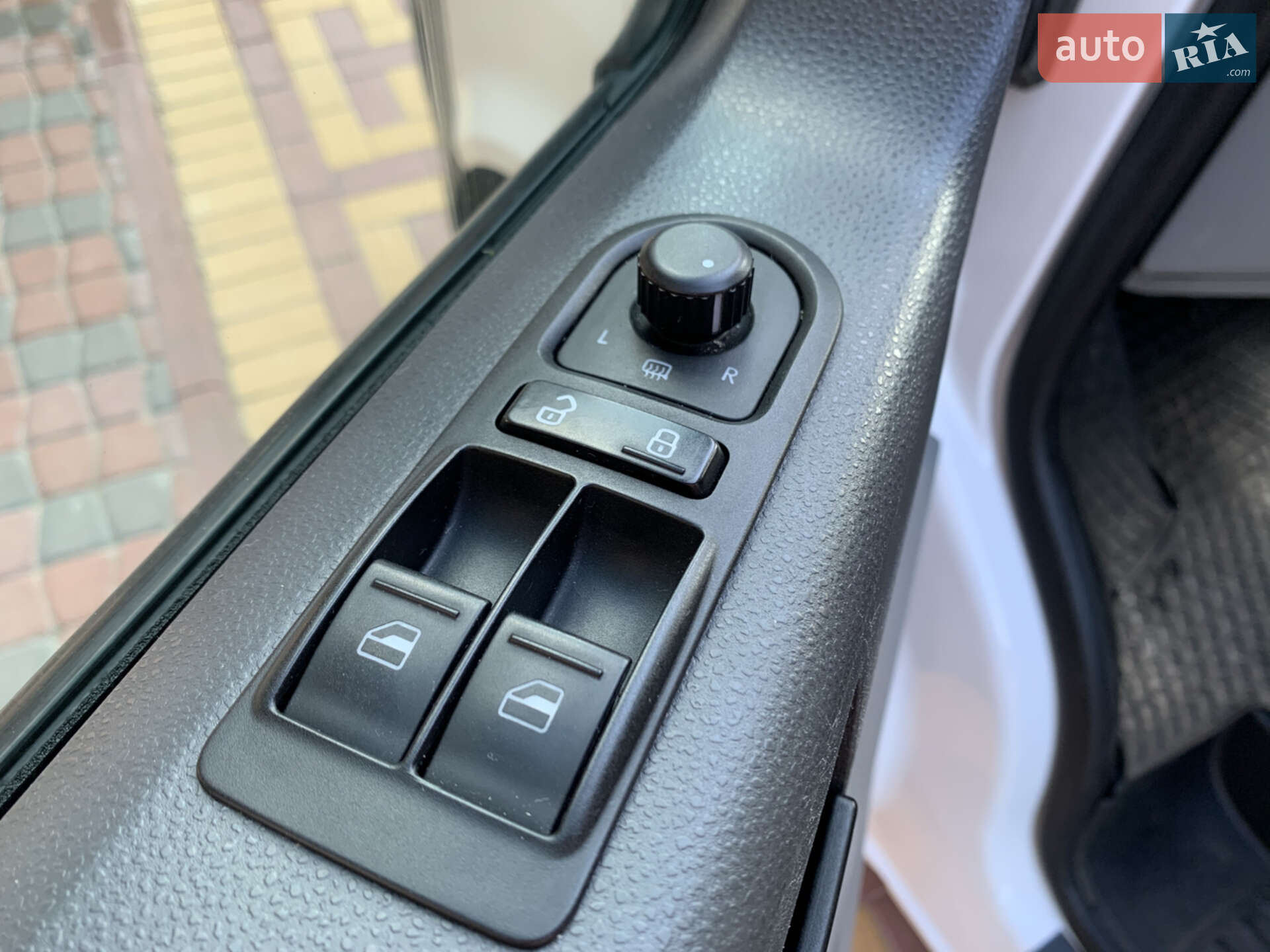 Volkswagen Transporter 2014 VIN WV1ZZZ7HZFH012967 фото оголошення 24 з 29