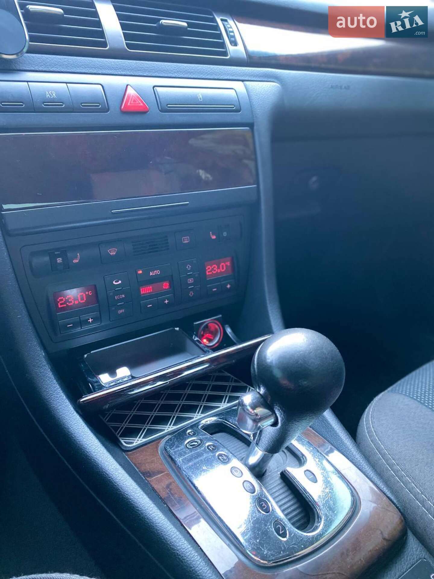 Audi A6 1999 VIN WAUZZZ4BZXN116641 фото оголошення 32 з 33