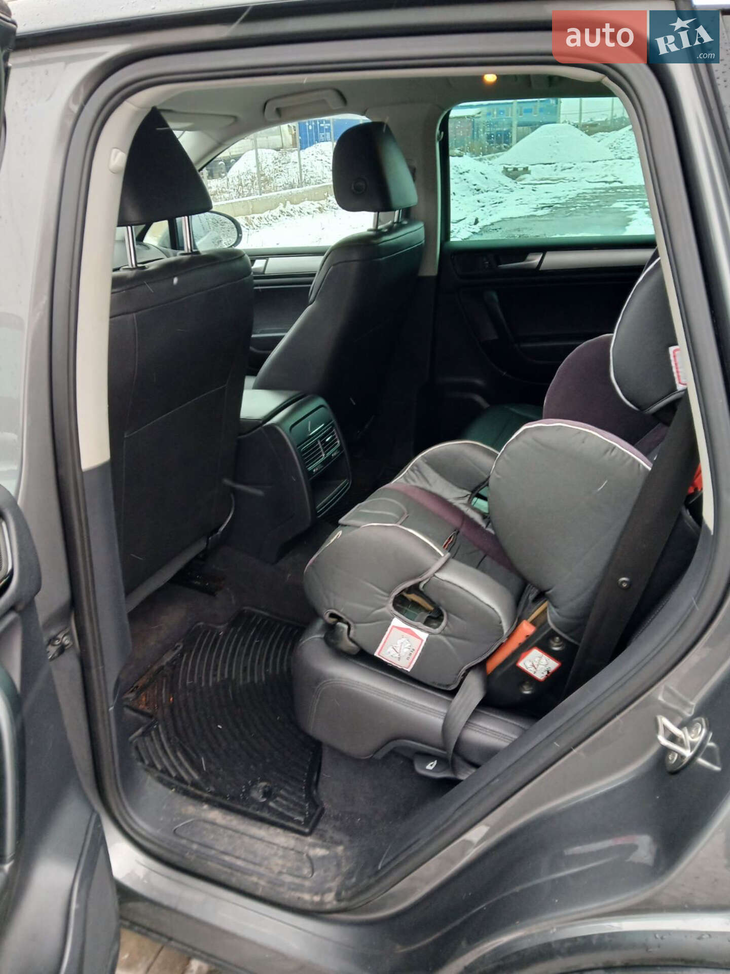 Volkswagen Touareg 2011 VIN WVGEK9BP7CD006126 фото оголошення 23 з 39