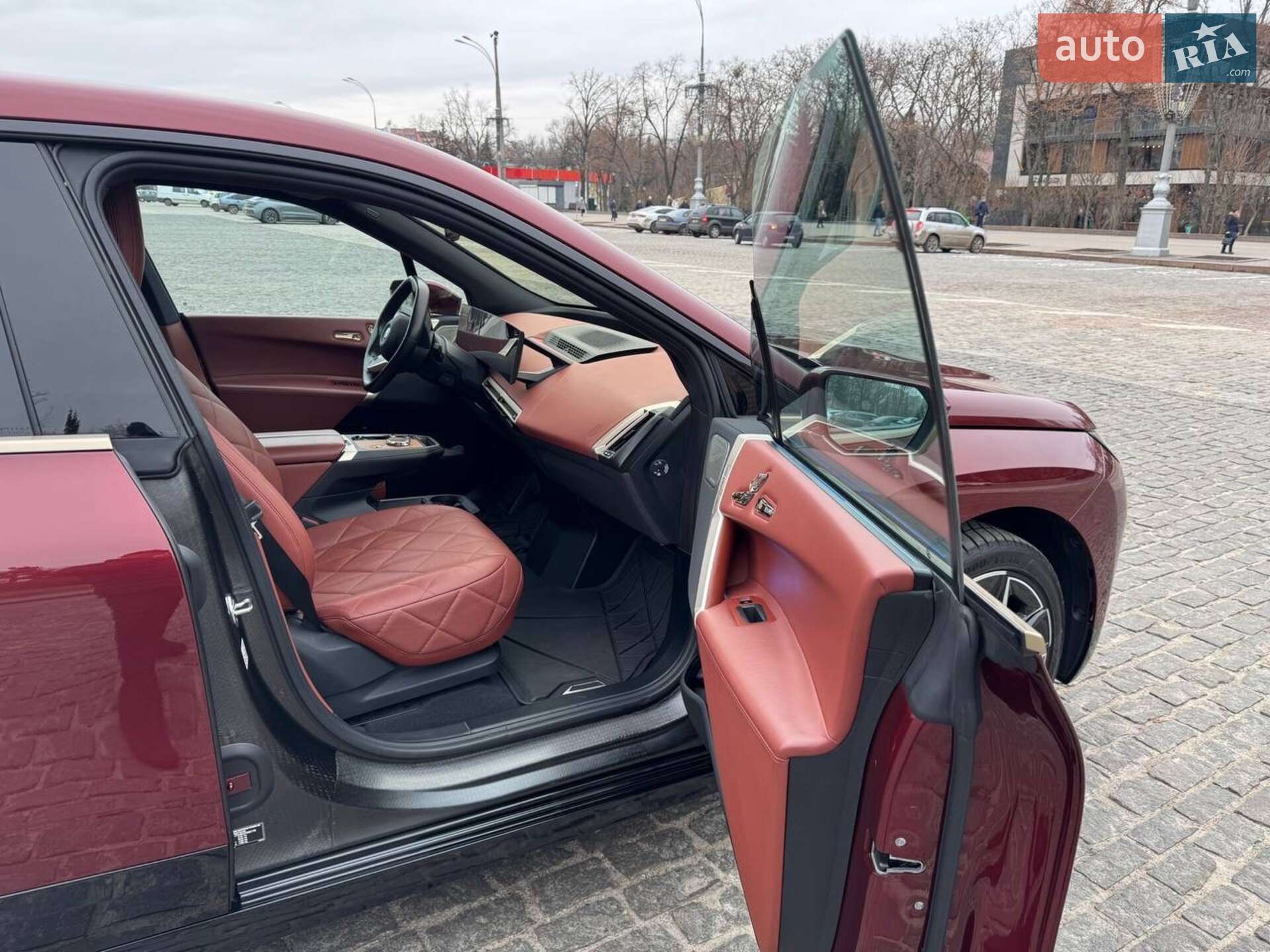 BMW iX 2021 VIN WBY21CF040CH66179 фото оголошення 32 з 61