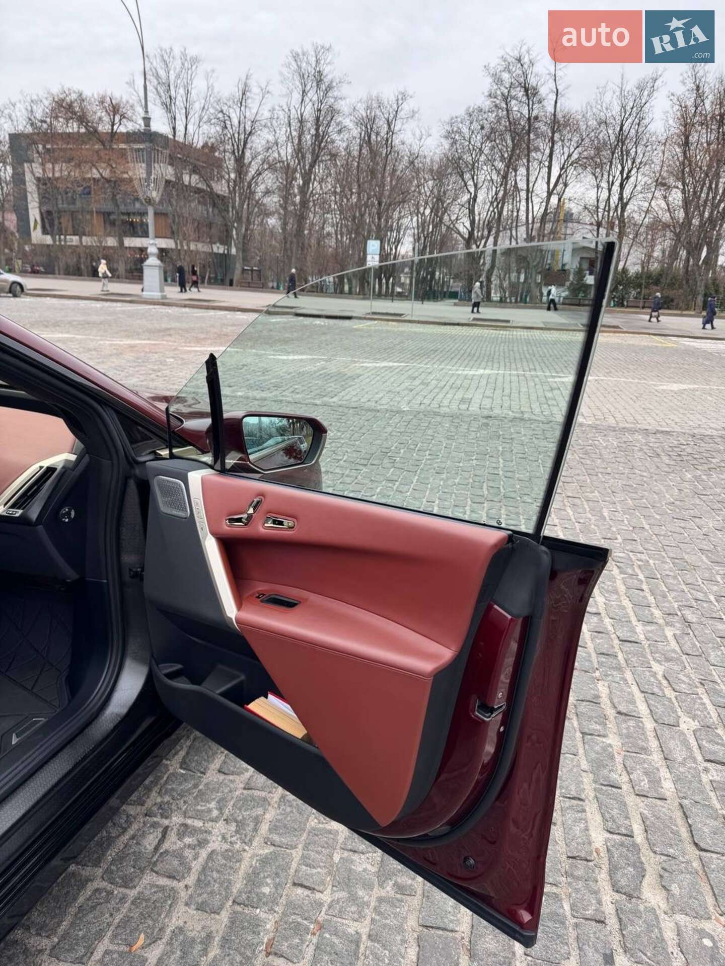 BMW iX 2021 VIN WBY21CF040CH66179 фото оголошення 33 з 61