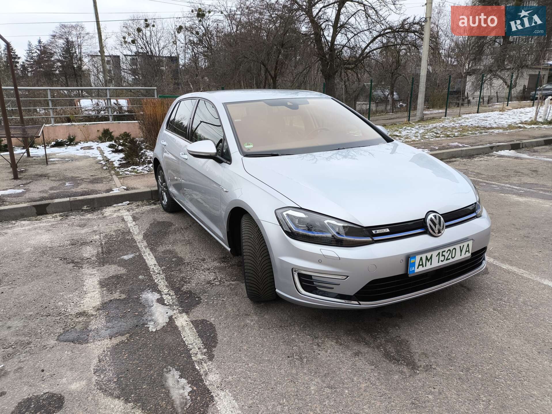 Volkswagen e-Golf 2019 VIN WVWZZZAUZK8910999 фото оголошення 6 з 7
