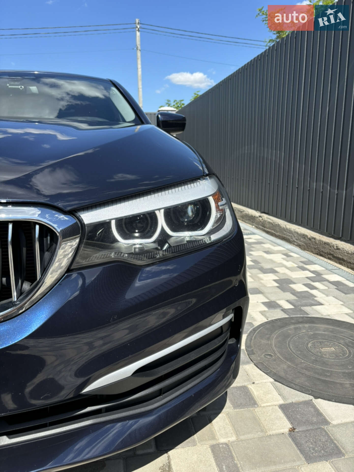 BMW 5 Series 2017 VIN WBAJD11040B195695 фото оголошення 2 з 29
