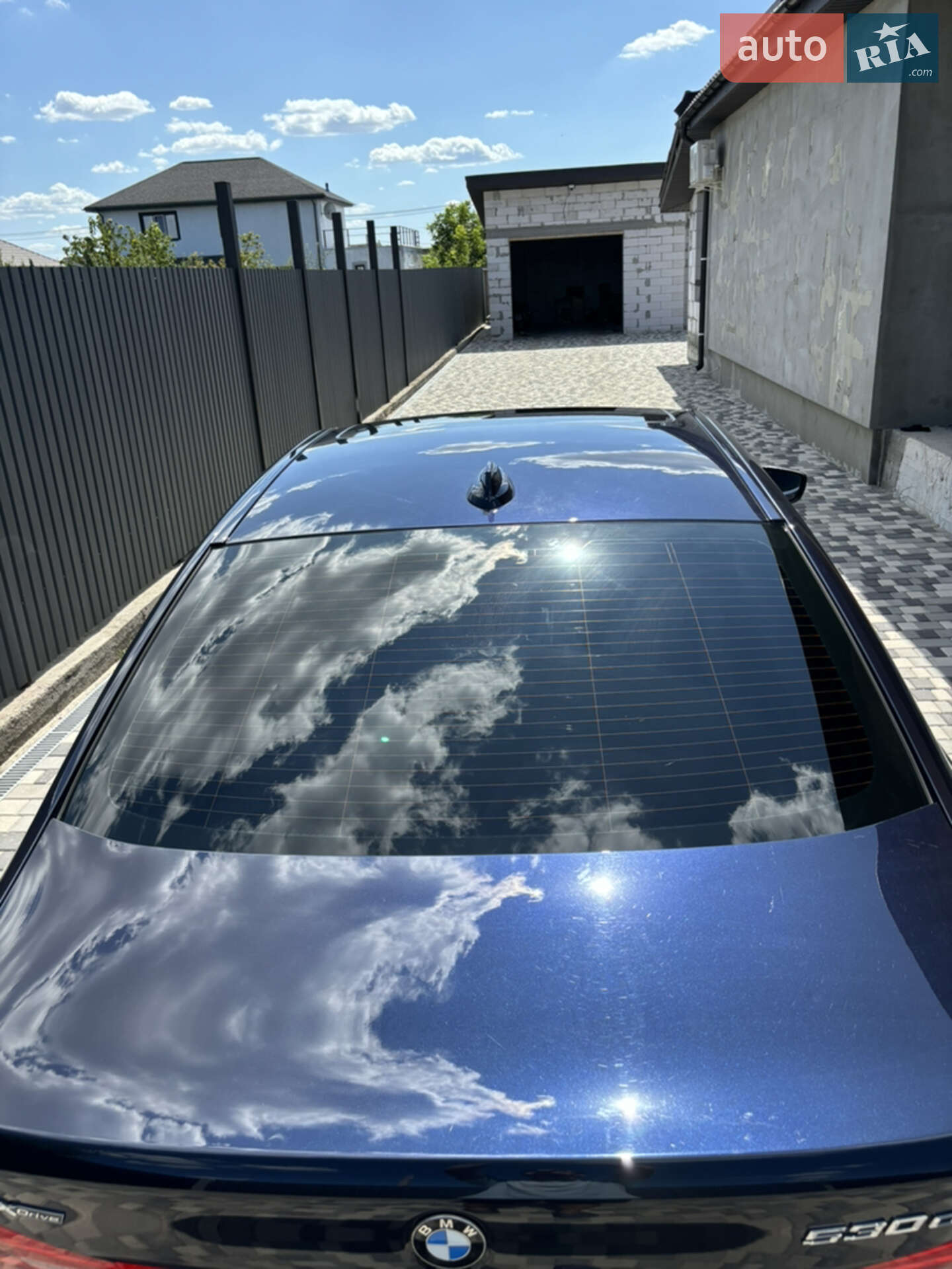 BMW 5 Series 2017 VIN WBAJD11040B195695 фото оголошення 4 з 29