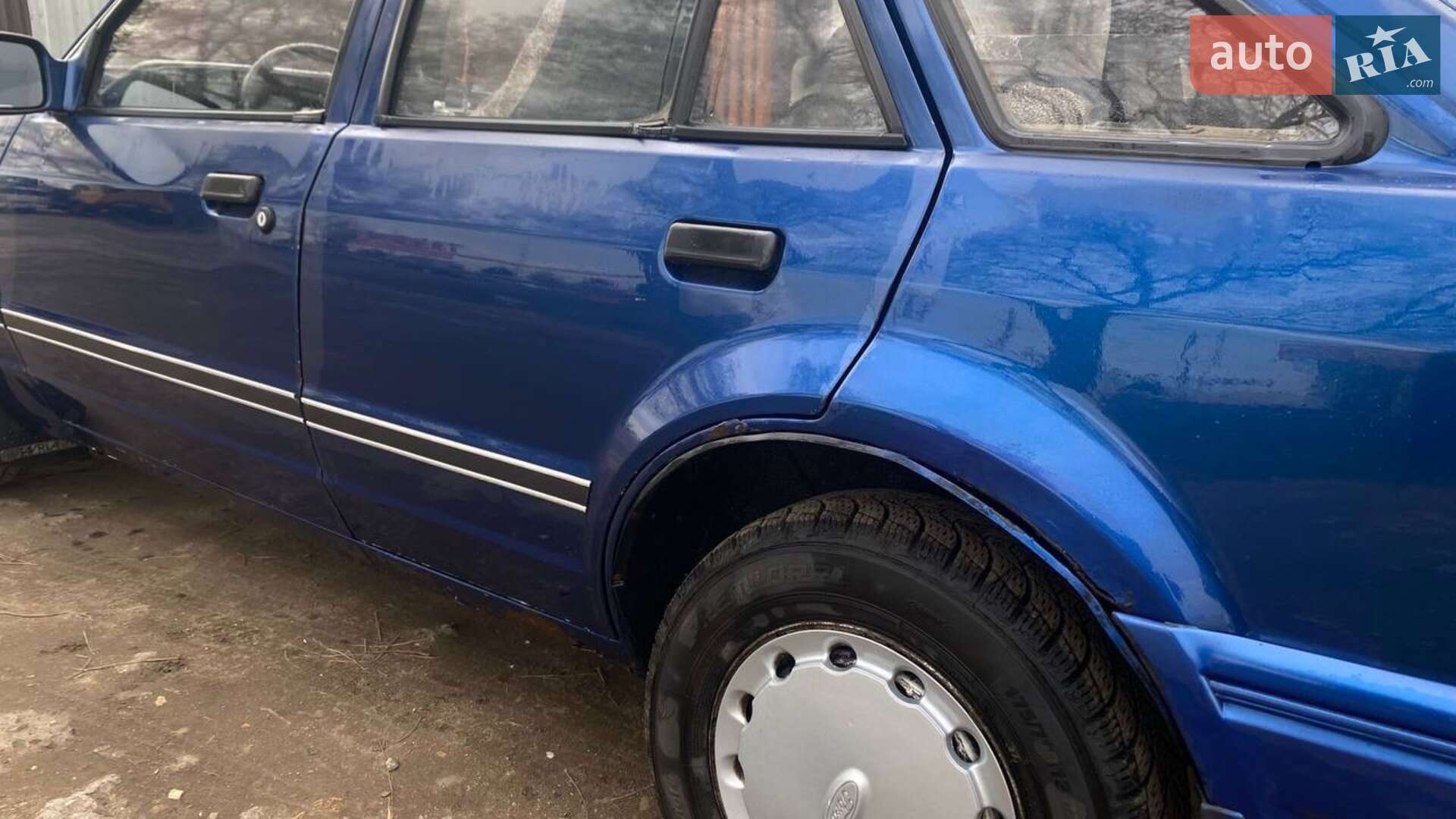 Ford Escort 1986 VIN WF0AXXGCAAGR54157 фото оголошення 8 з 10