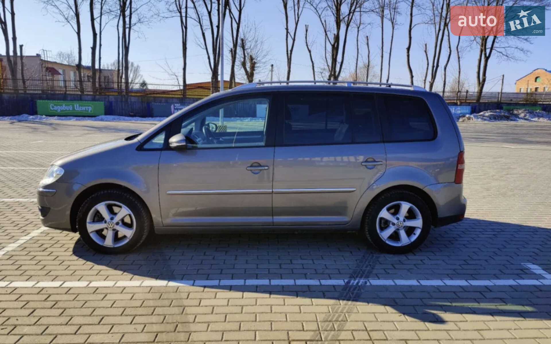 Volkswagen Touran 2010 VIN WVGZZZ1TZAW101009 фото оголошення 3 з 23