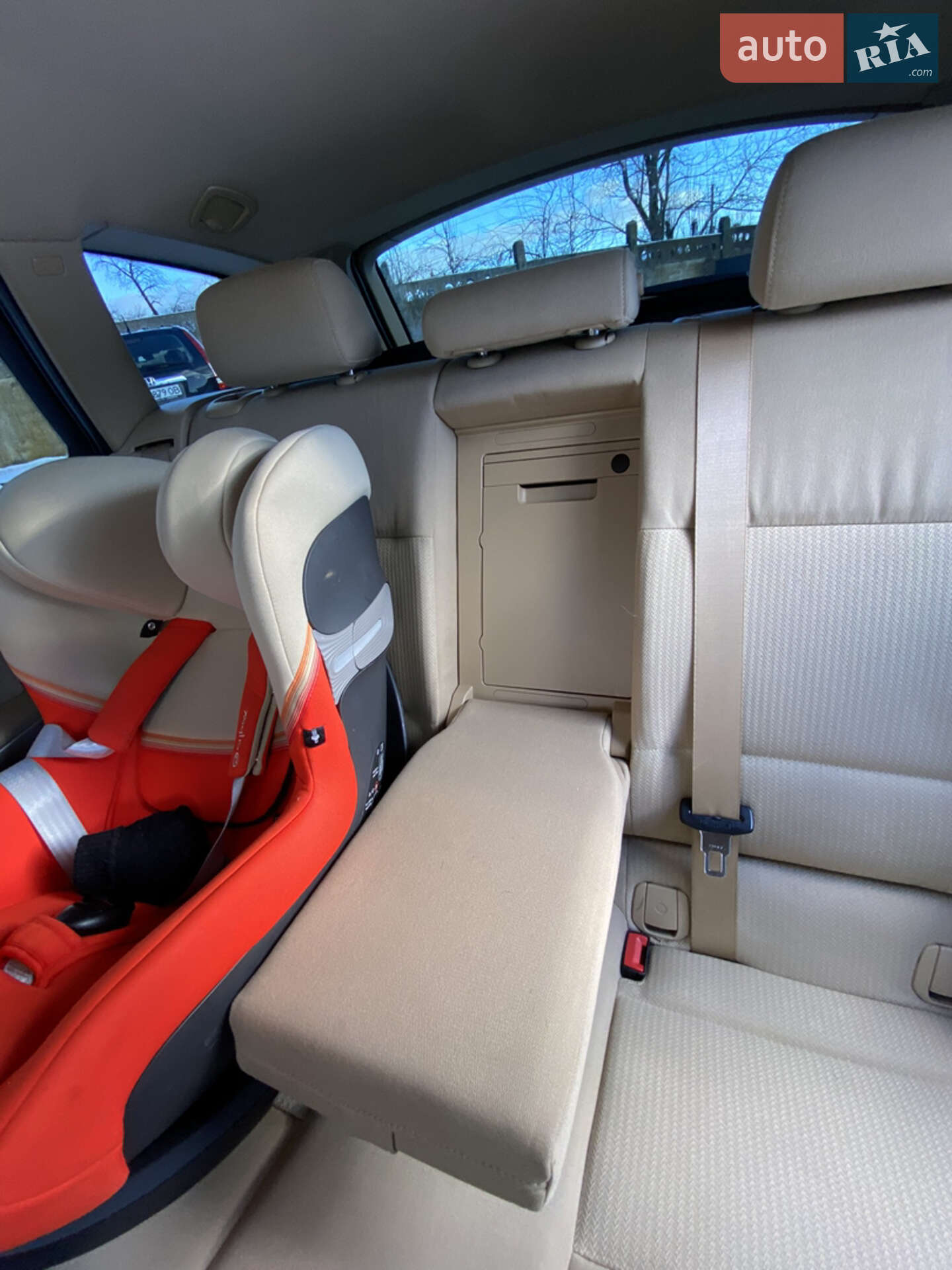 BMW 3 Series 2011 VIN WBAUT310X0F020324 фото оголошення 15 з 17