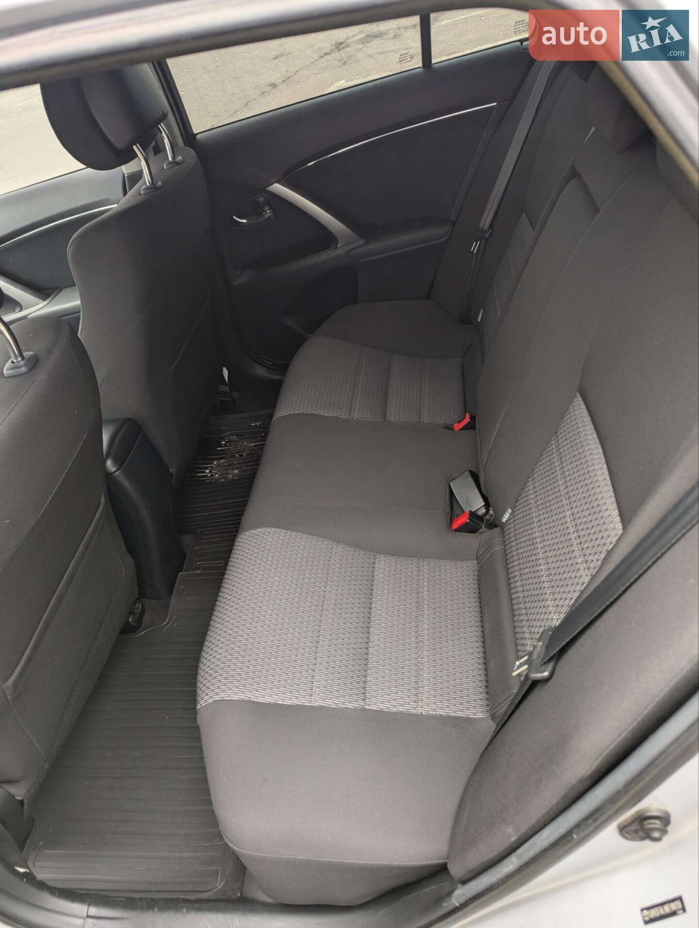 Toyota Avensis 2012 VIN SB1ED76L90E104255 фото оголошення 5 з 7