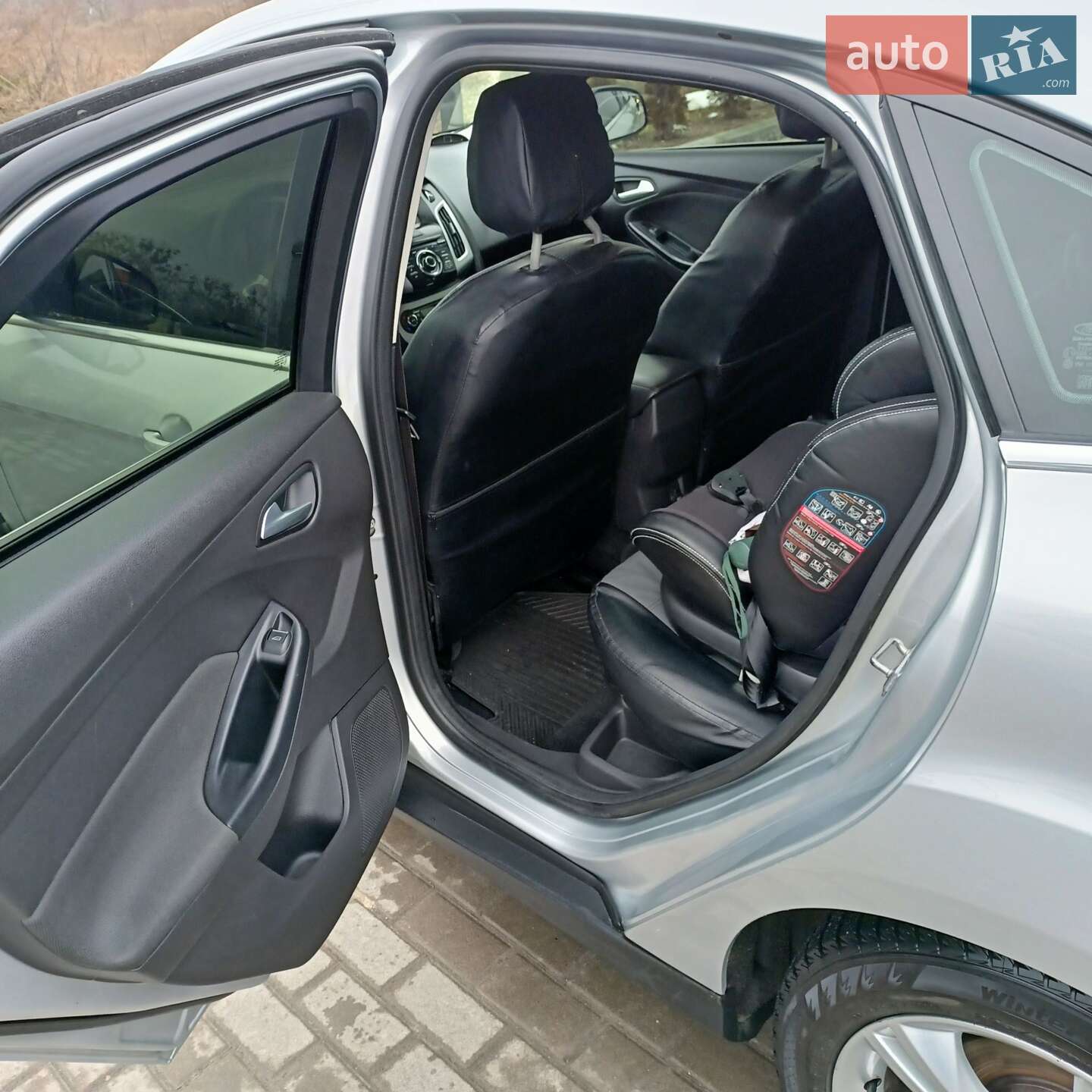 Ford Focus 2013 VIN WF0MXXGCBMDM22059 фото оголошення 7 з 9