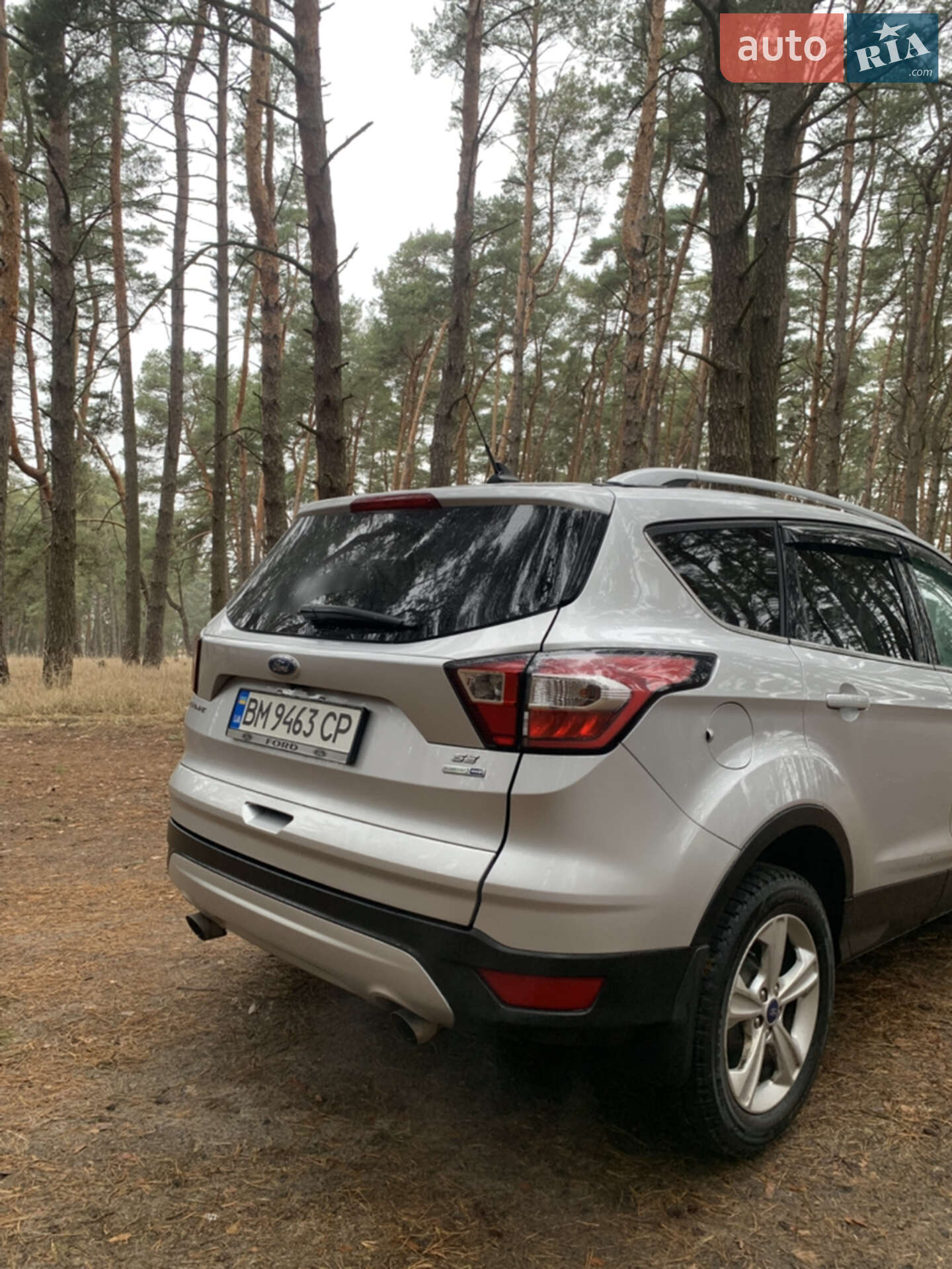 Ford Escape 2019 VIN 1FMCU9G94KUB33913 фото оголошення 6 з 27
