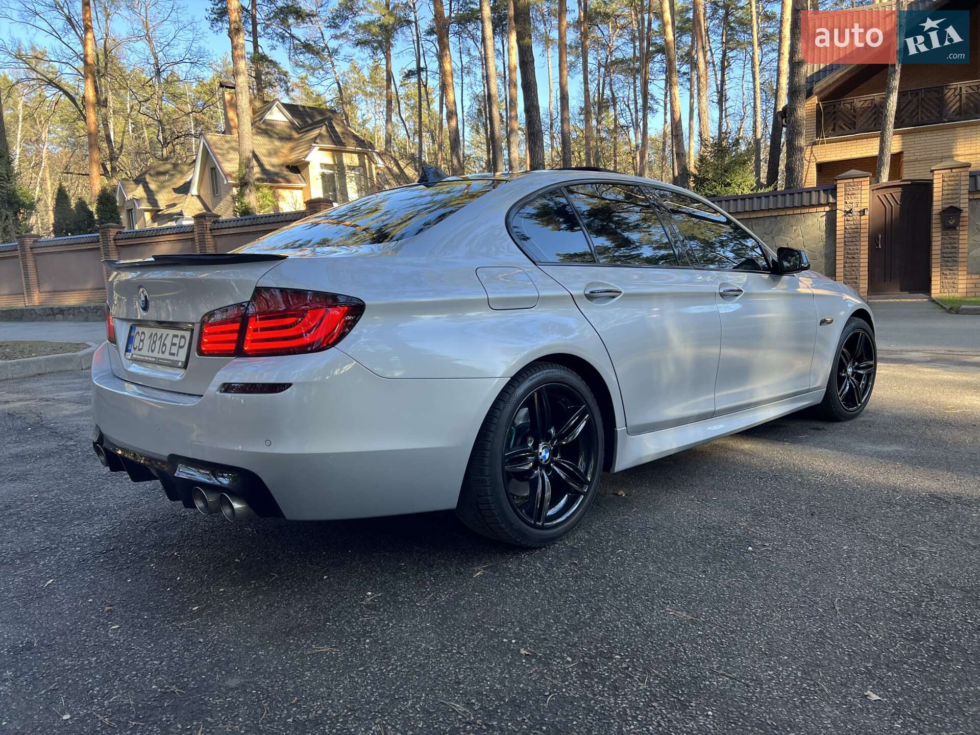 BMW 5 Series 2012 VIN WBAFR7C59CC811280 фото оголошення 17 з 30