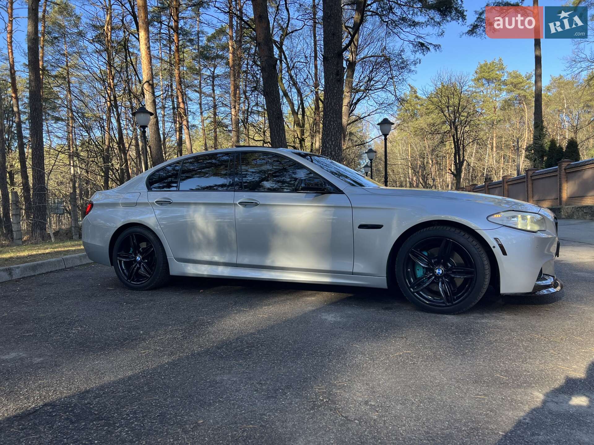 BMW 5 Series 2012 VIN WBAFR7C59CC811280 фото оголошення 18 з 30