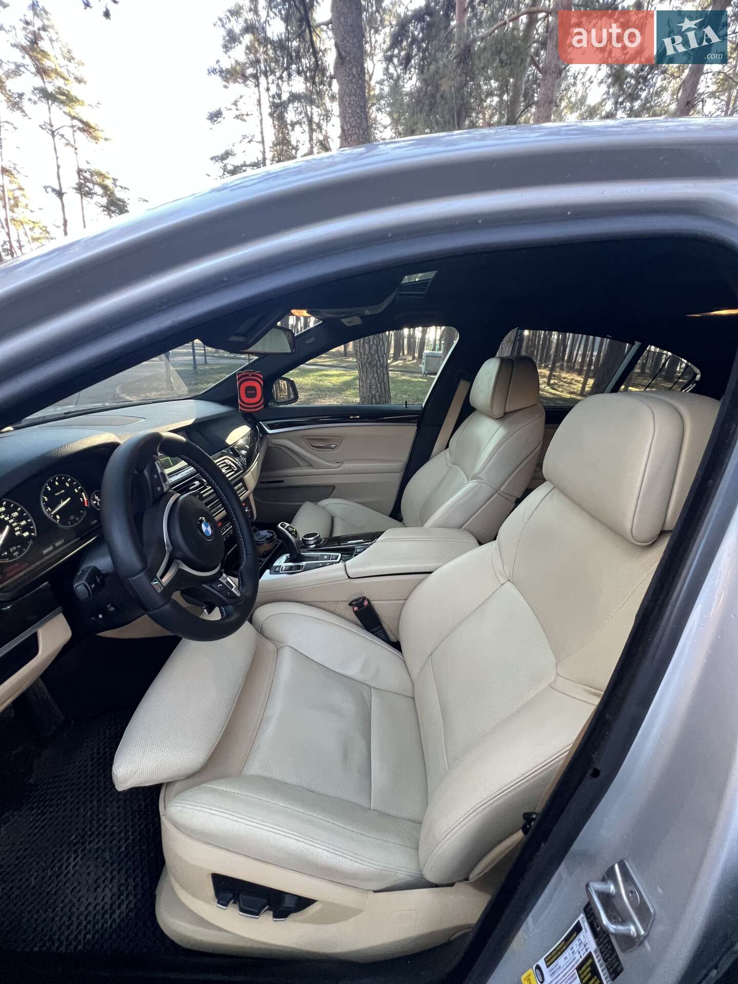 BMW 5 Series 2012 VIN WBAFR7C59CC811280 фото оголошення 28 з 30