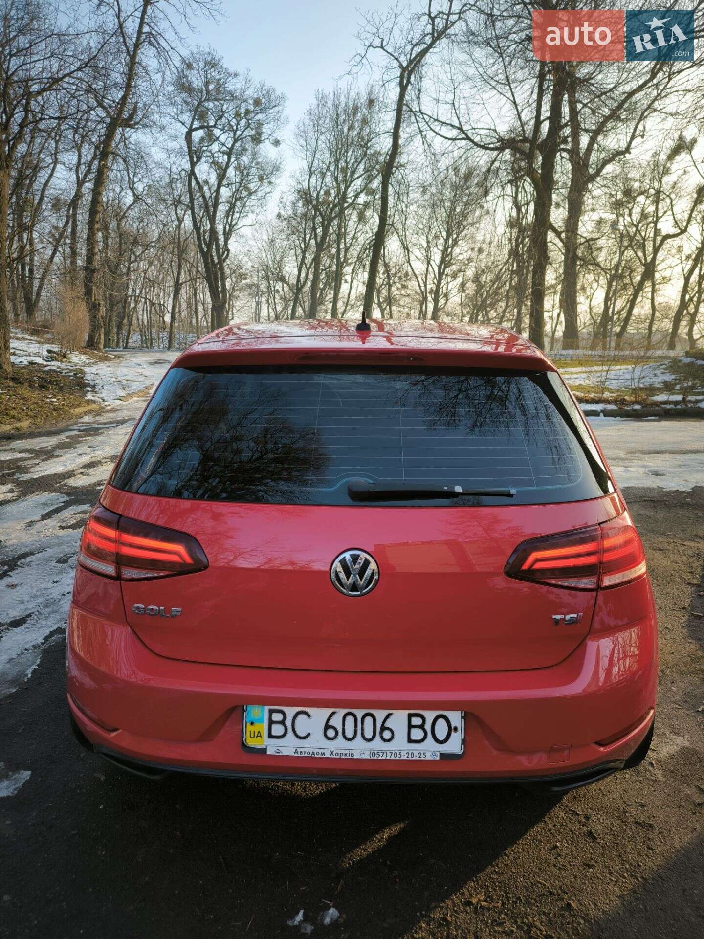 Volkswagen Golf 2017 VIN WVWZZZAUZHP342822 фото оголошення 8 з 22