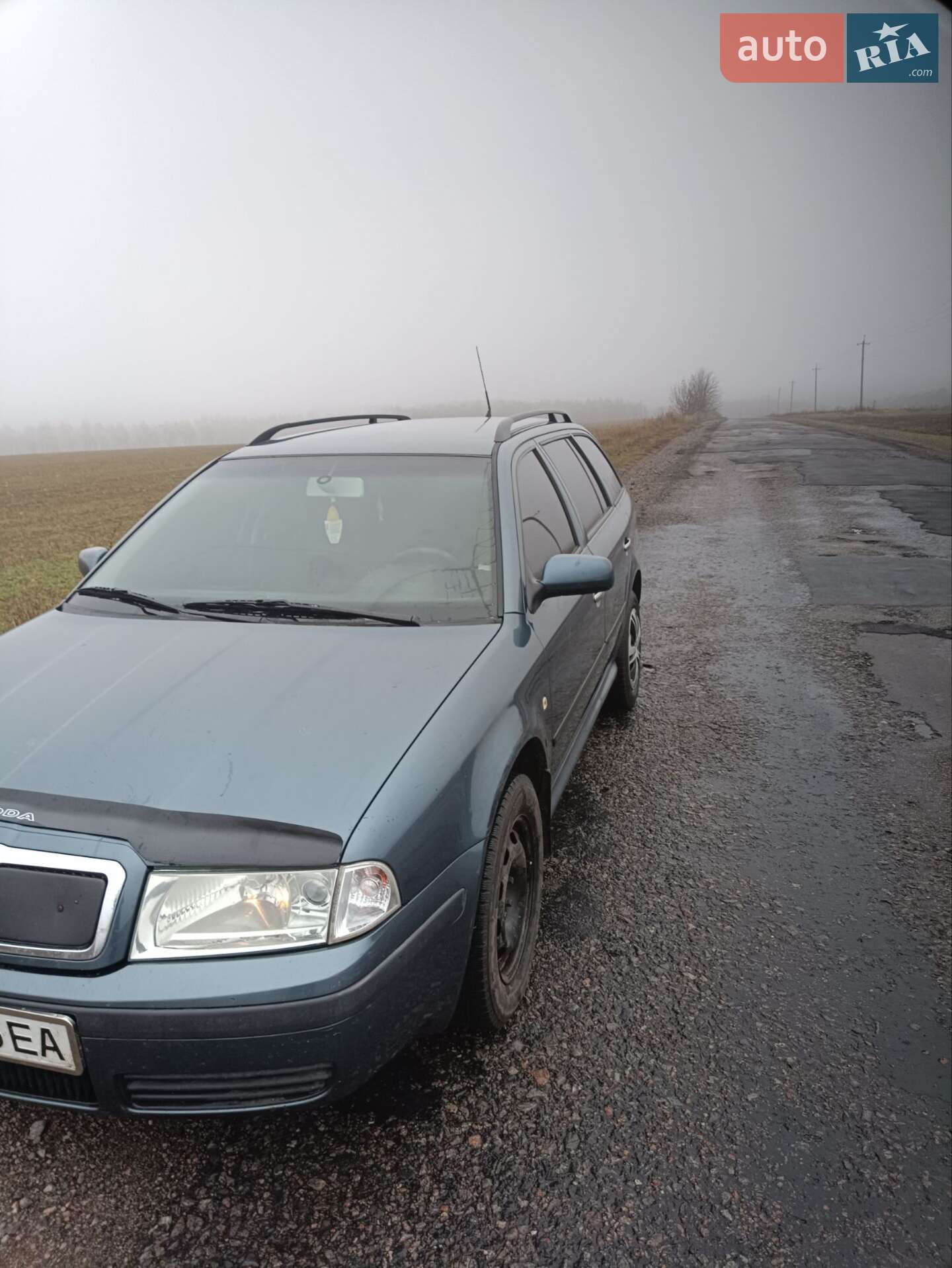 Skoda Octavia 2004 VIN TMBHX41U742890109 фото оголошення 2 з 8