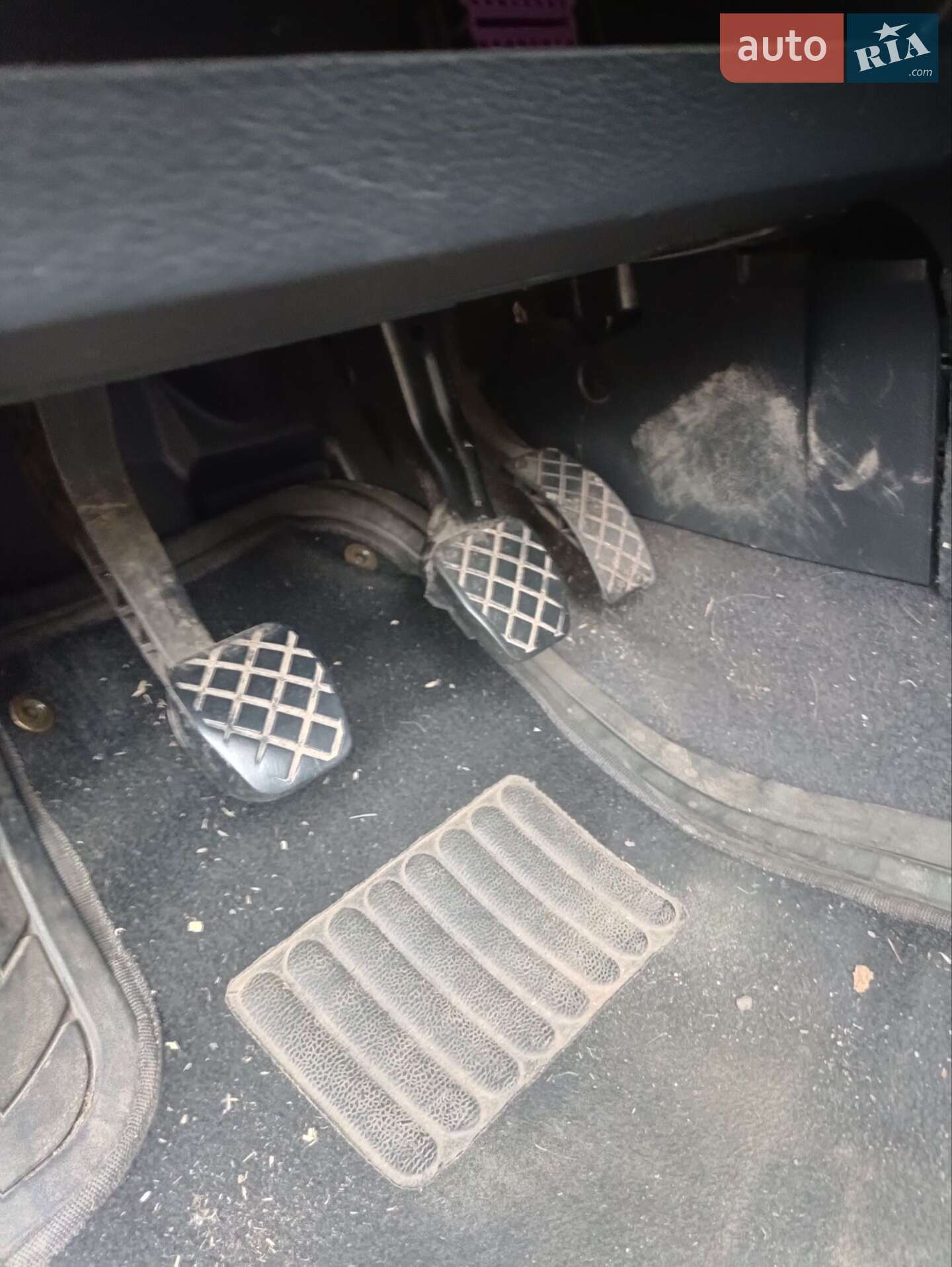 Skoda Octavia 2004 VIN TMBHX41U742890109 фото оголошення 8 з 8