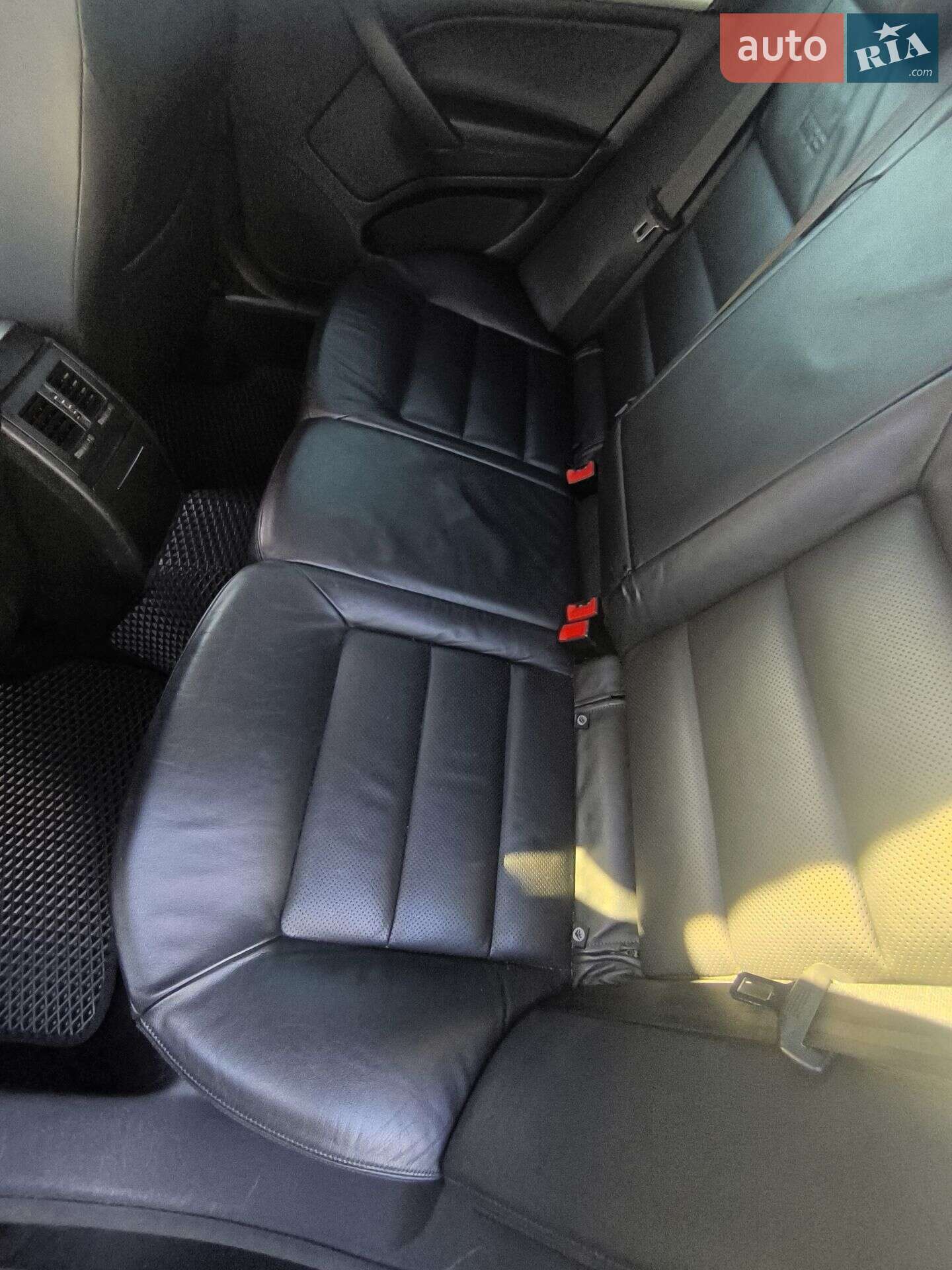Skoda Octavia 2011 VIN TMBUF61Z3B2124545 фото оголошення 10 з 35