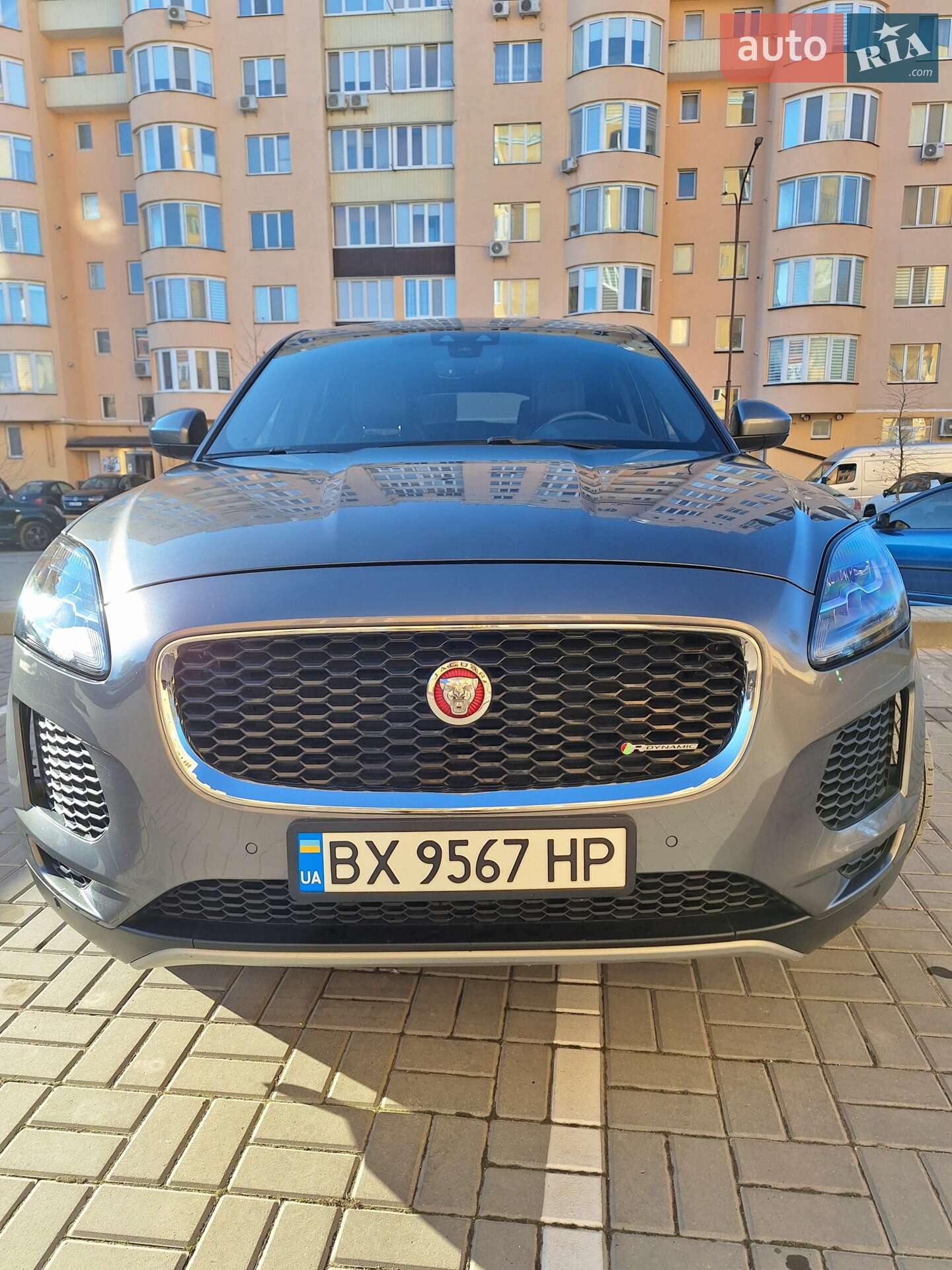 Jaguar E-Pace 2018 VIN SADFT2GX3J1Z27820 фото оголошення 3 з 59