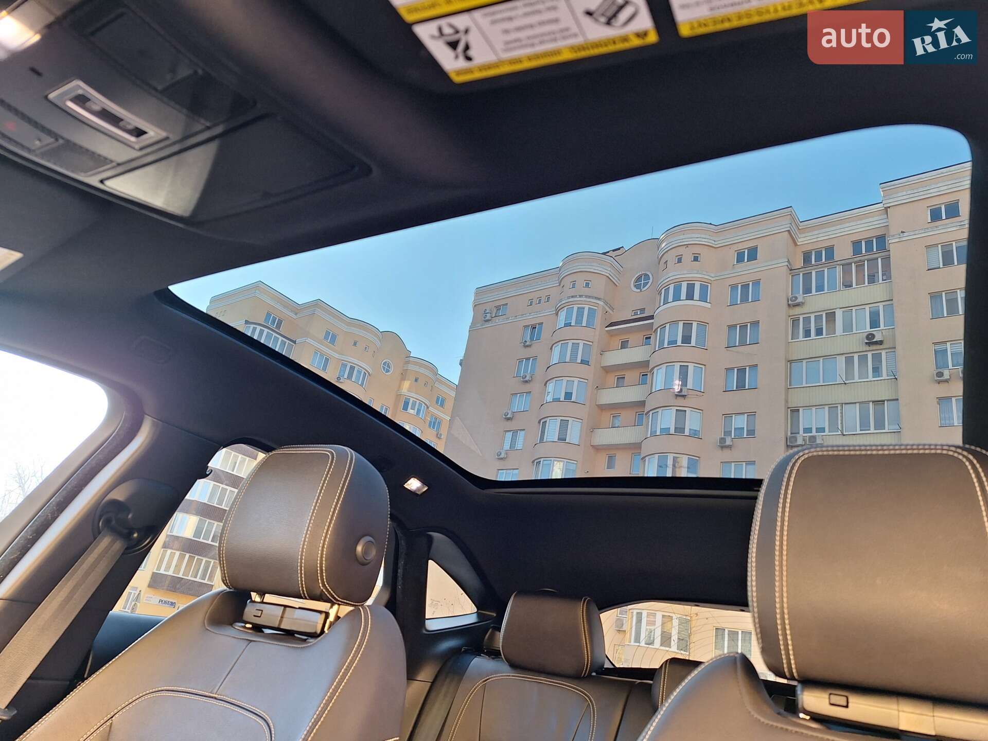 Jaguar E-Pace 2018 VIN SADFT2GX3J1Z27820 фото оголошення 17 з 59