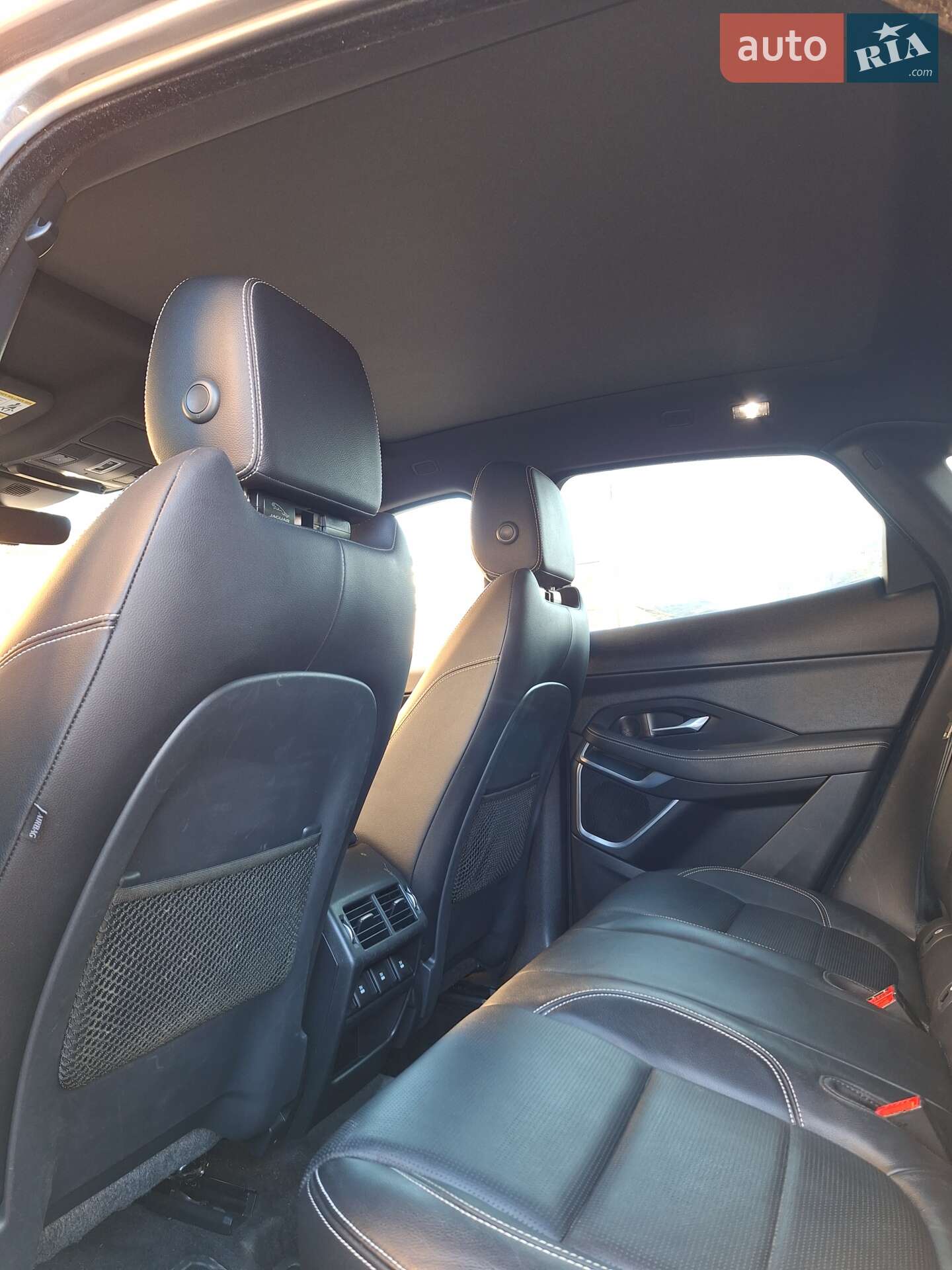 Jaguar E-Pace 2018 VIN SADFT2GX3J1Z27820 фото оголошення 50 з 59