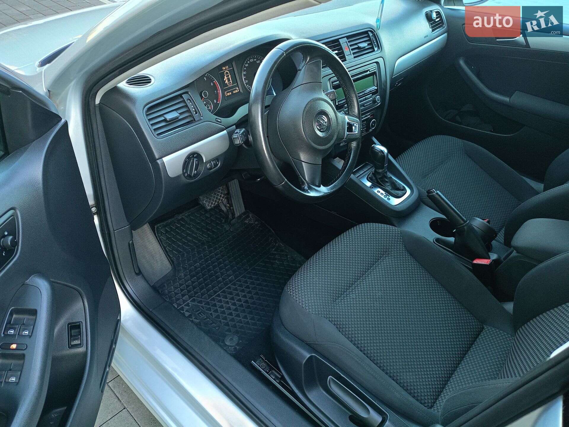 Volkswagen Jetta 2011 VIN WVWZZZ16ZBM109839 фото оголошення 7 з 9