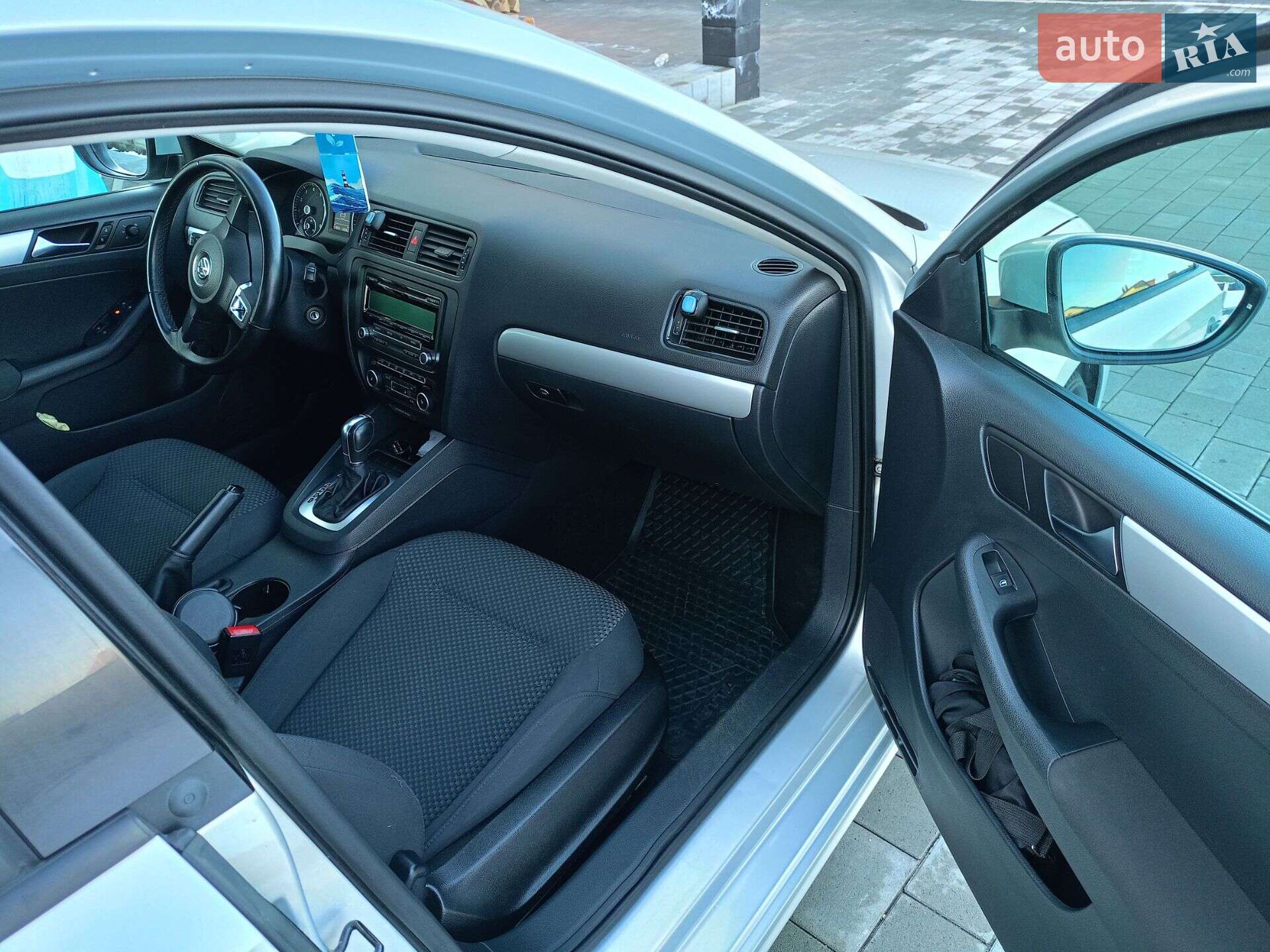 Volkswagen Jetta 2011 VIN WVWZZZ16ZBM109839 фото оголошення 8 з 9