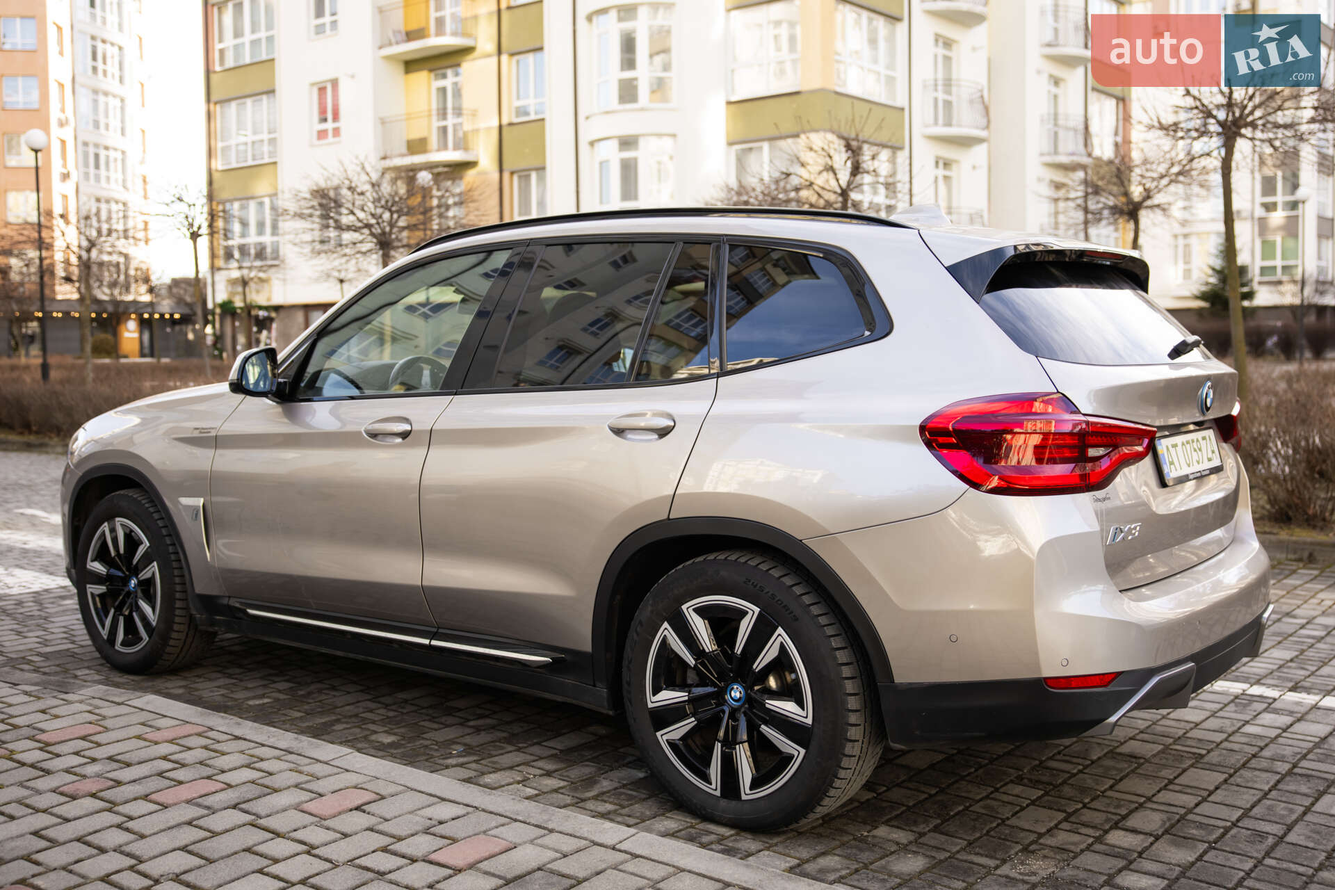BMW iX3 2021 VIN WBY7X41020S009978 фото оголошення 2 з 50