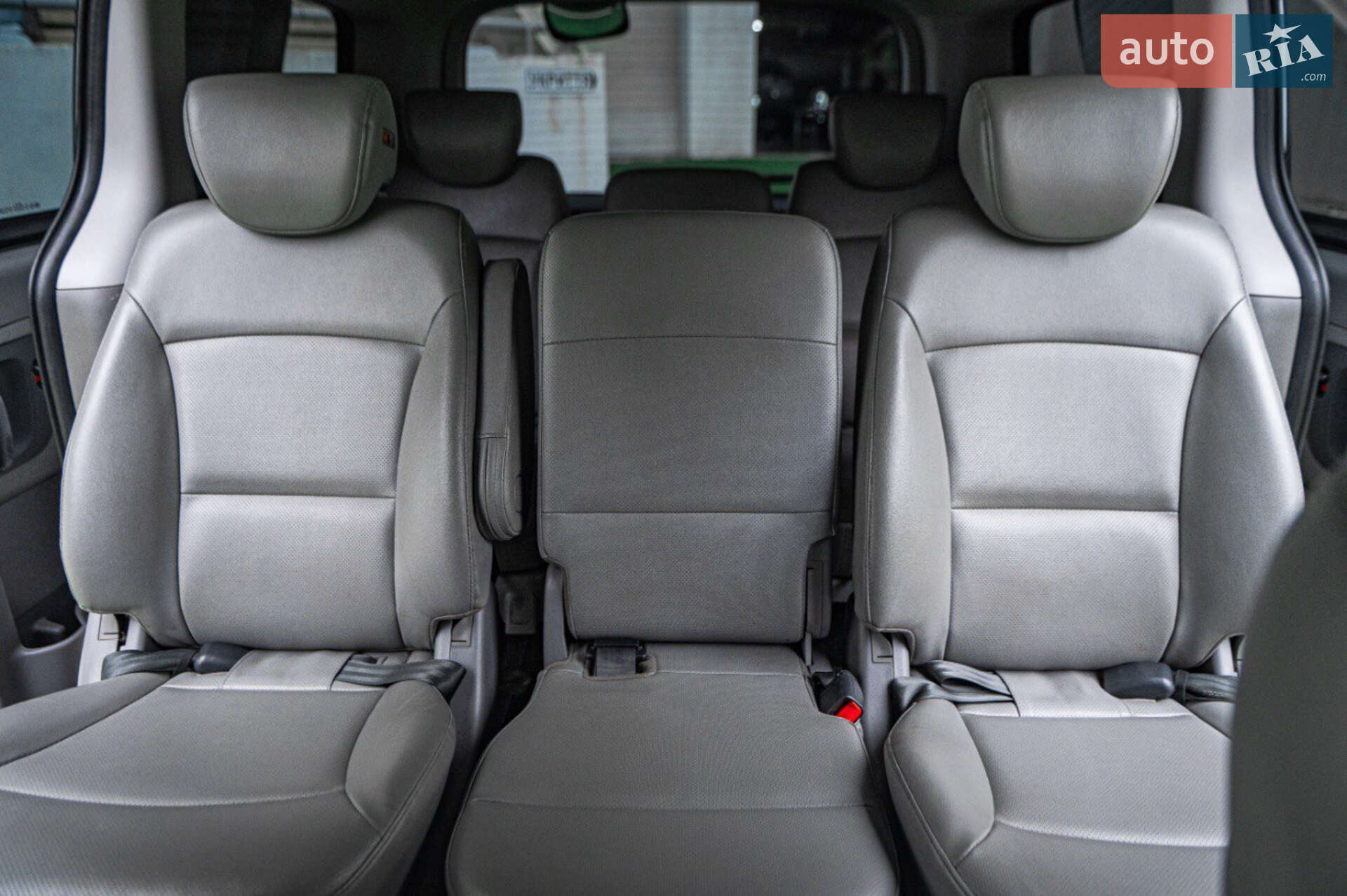 Hyundai Grand Starex 2019 VIN KMJWA37KBKU085084 фото оголошення 40 з 44