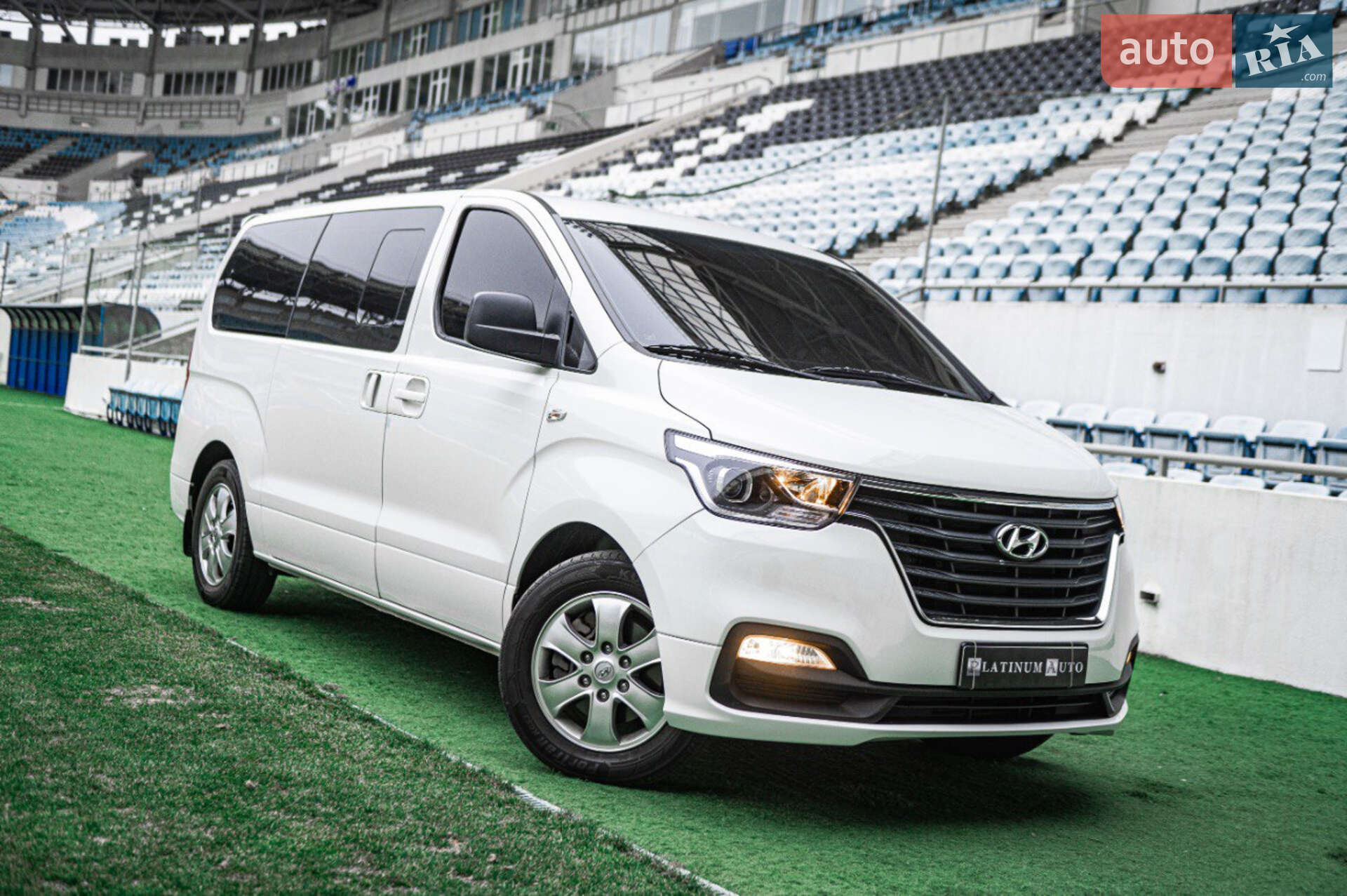 Hyundai Grand Starex 2019 VIN KMJWA37KBKU085084 фото оголошення 11 з 44