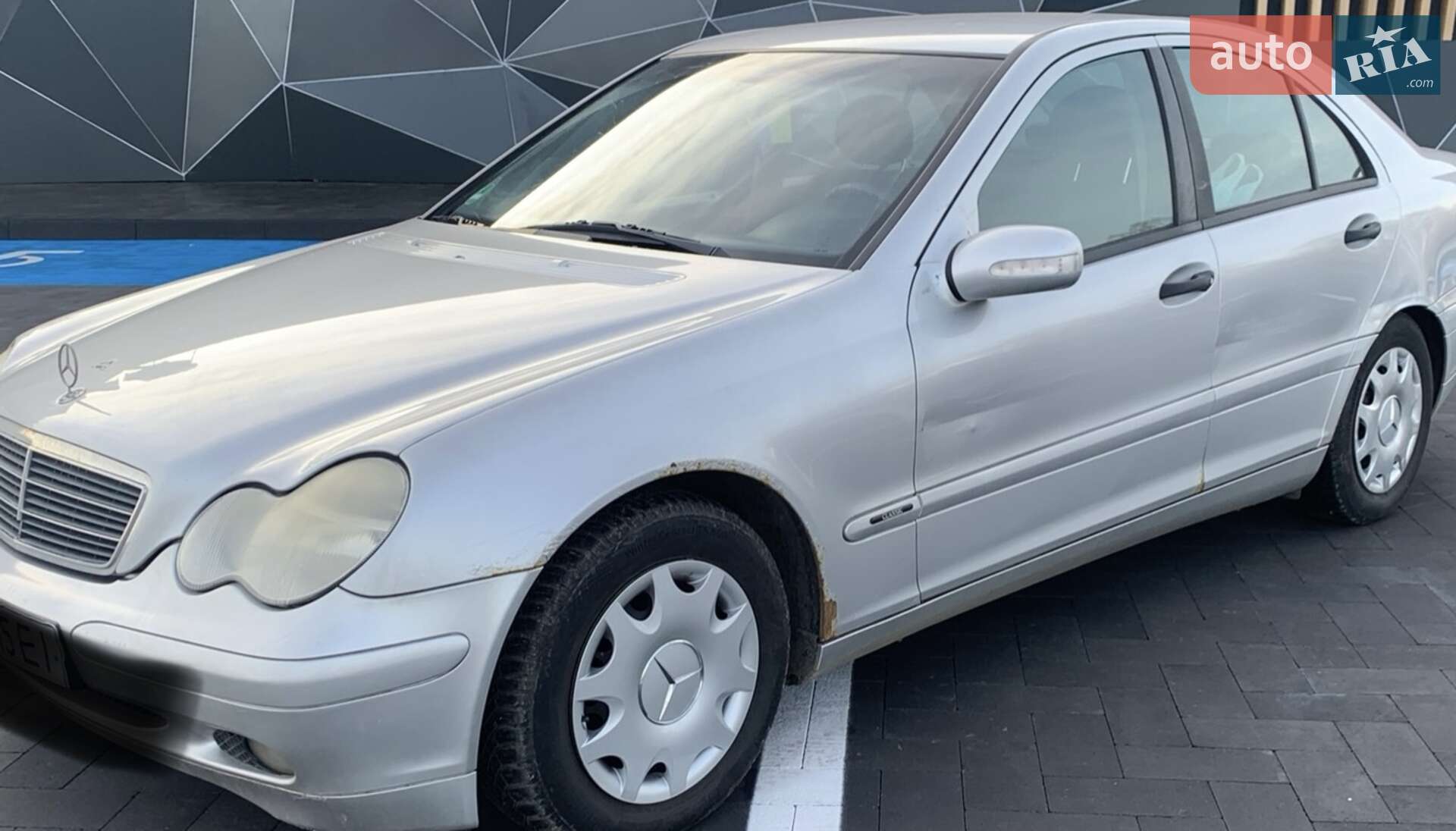 Mercedes-Benz C-Class 2000 VIN WDB2030451A016913 фото оголошення 11 з 11